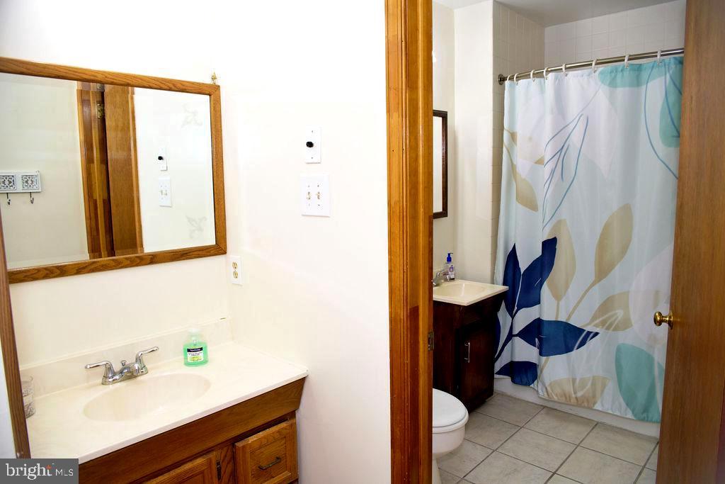 ROCKLEDGE - Residential