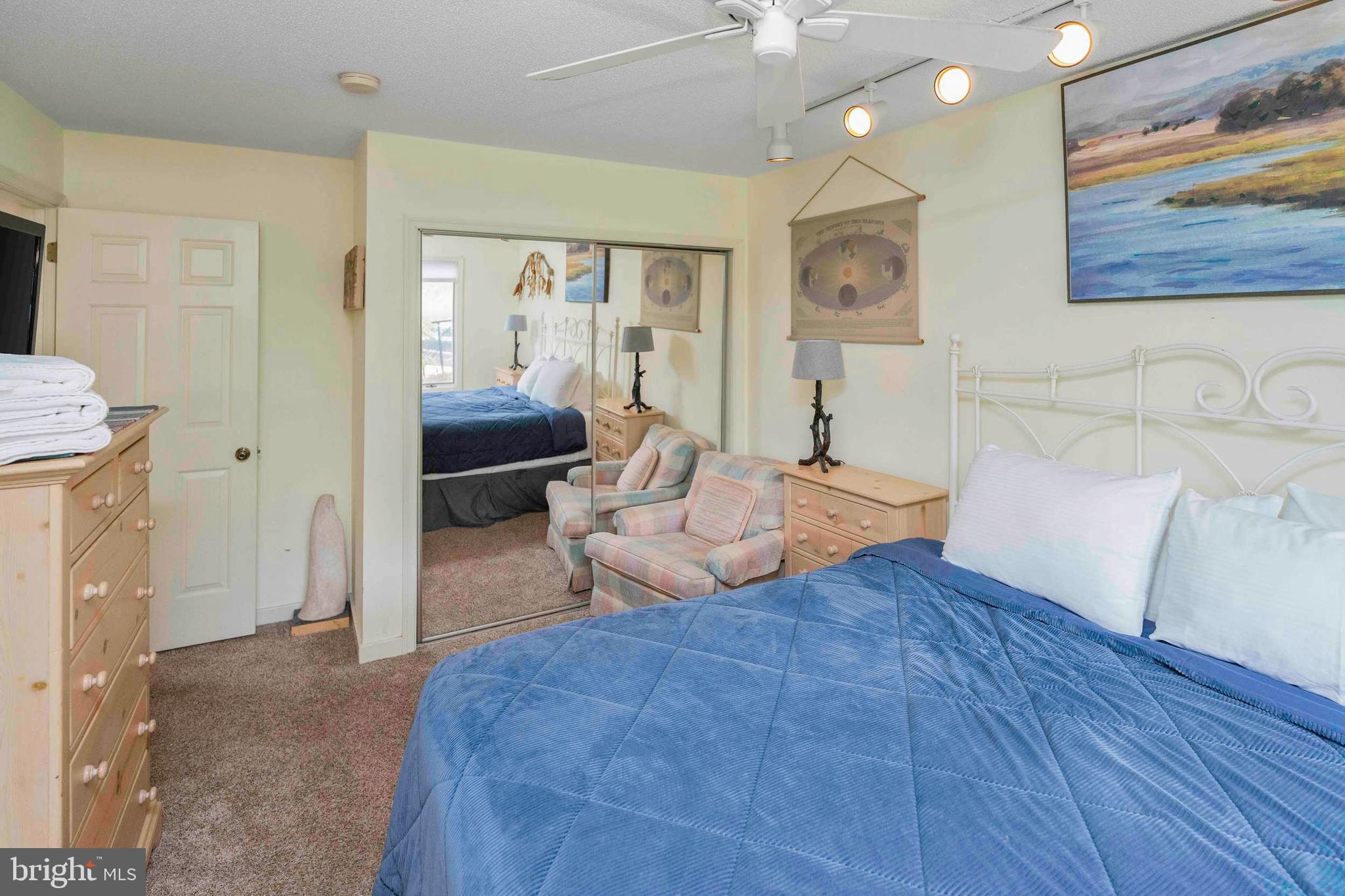 LAURELWOODS - Residential