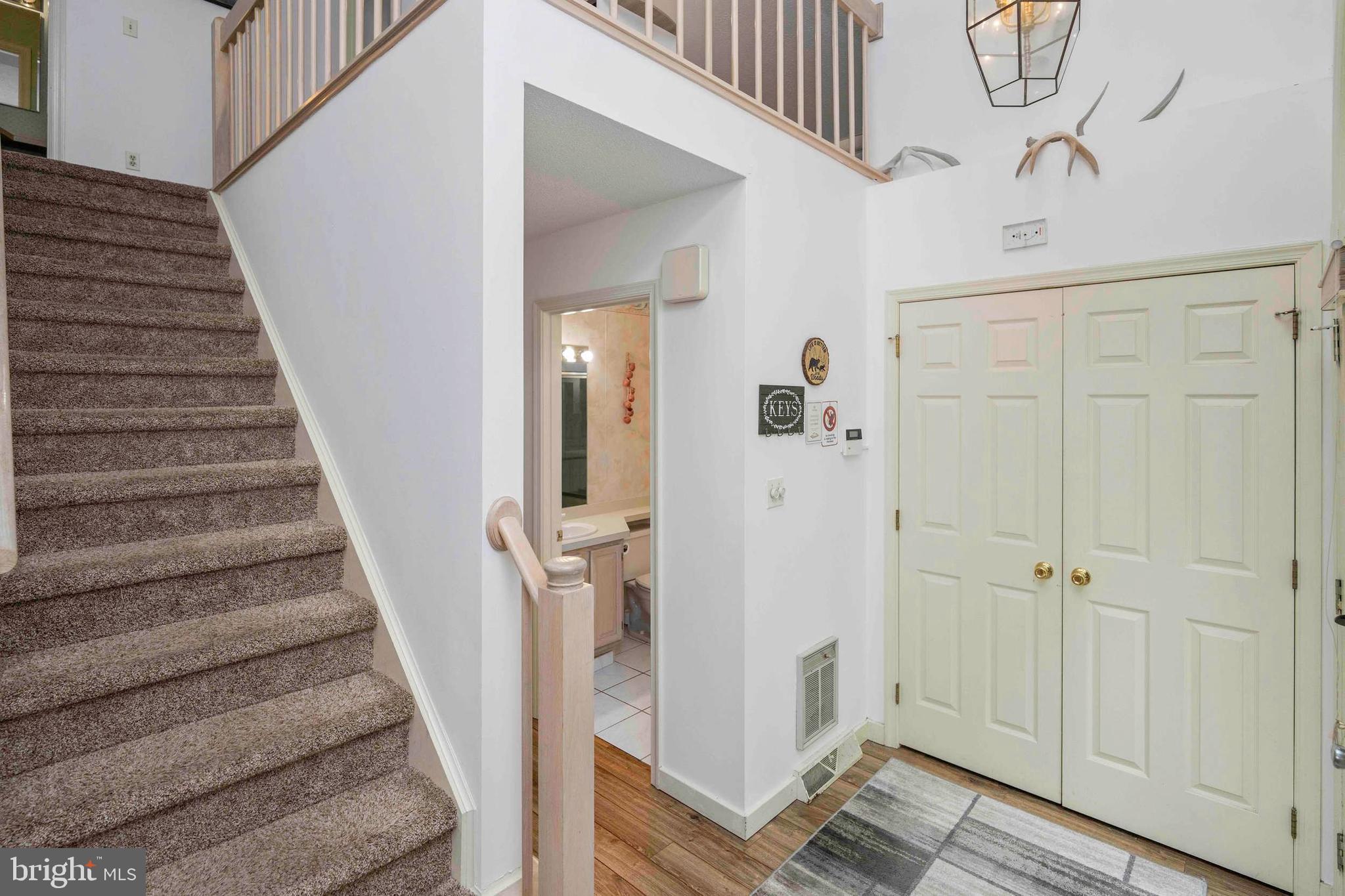 164 LAURELWOODS DRIVE