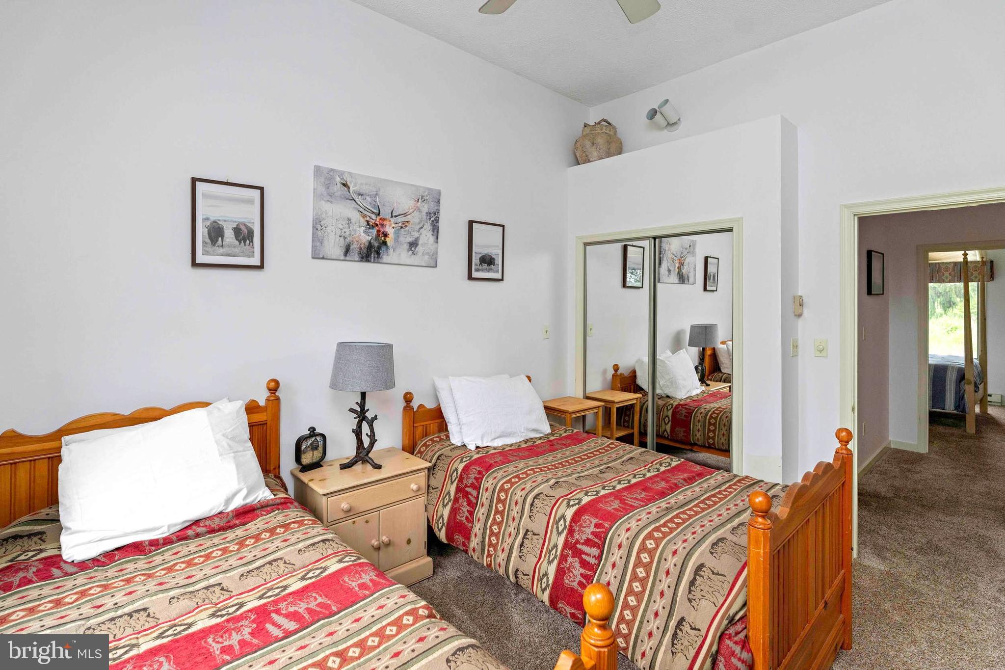 LAURELWOODS - Residential