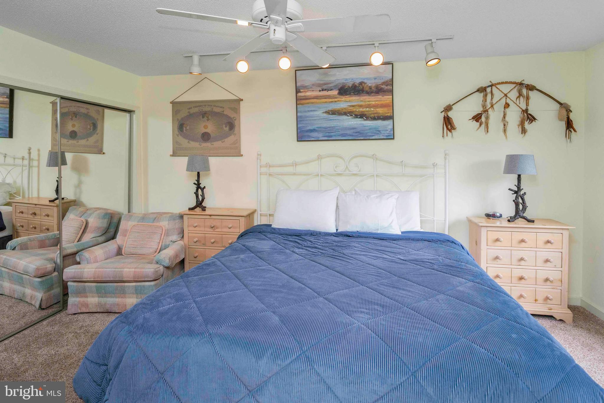 LAURELWOODS - Residential