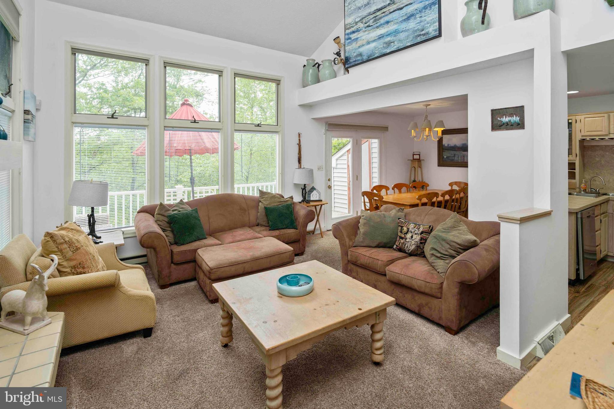 LAURELWOODS - Residential