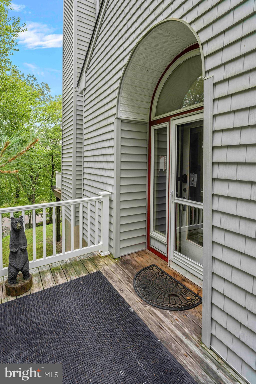 164 LAURELWOODS DRIVE