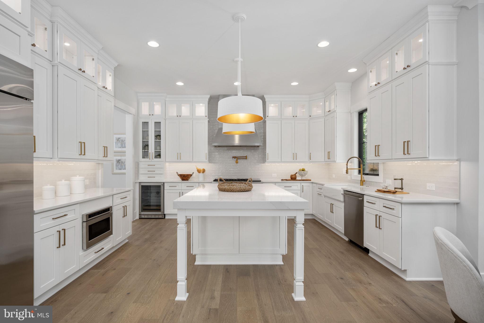 ROSNI ESTATES - Residential