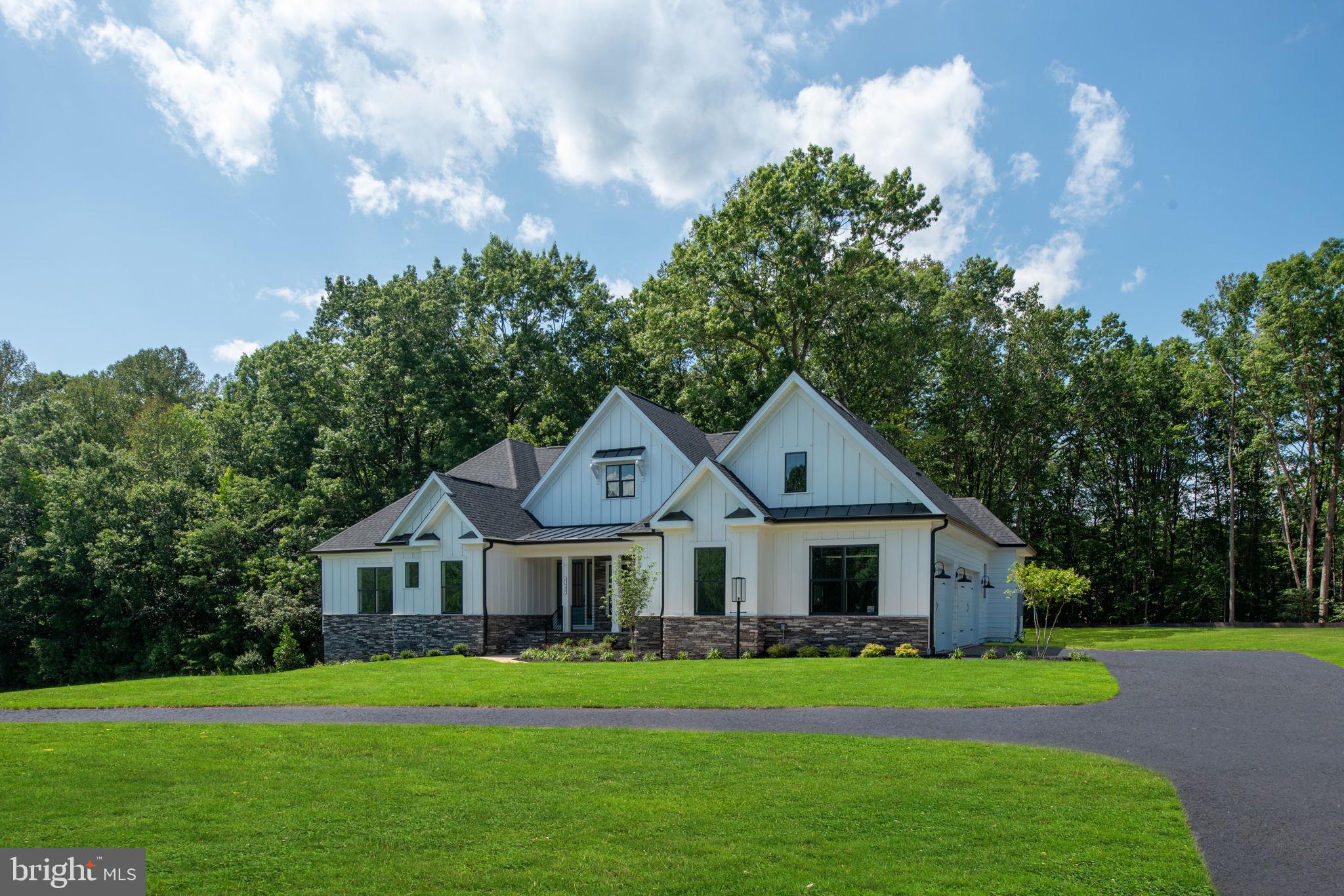 ROSNI ESTATES - Residential