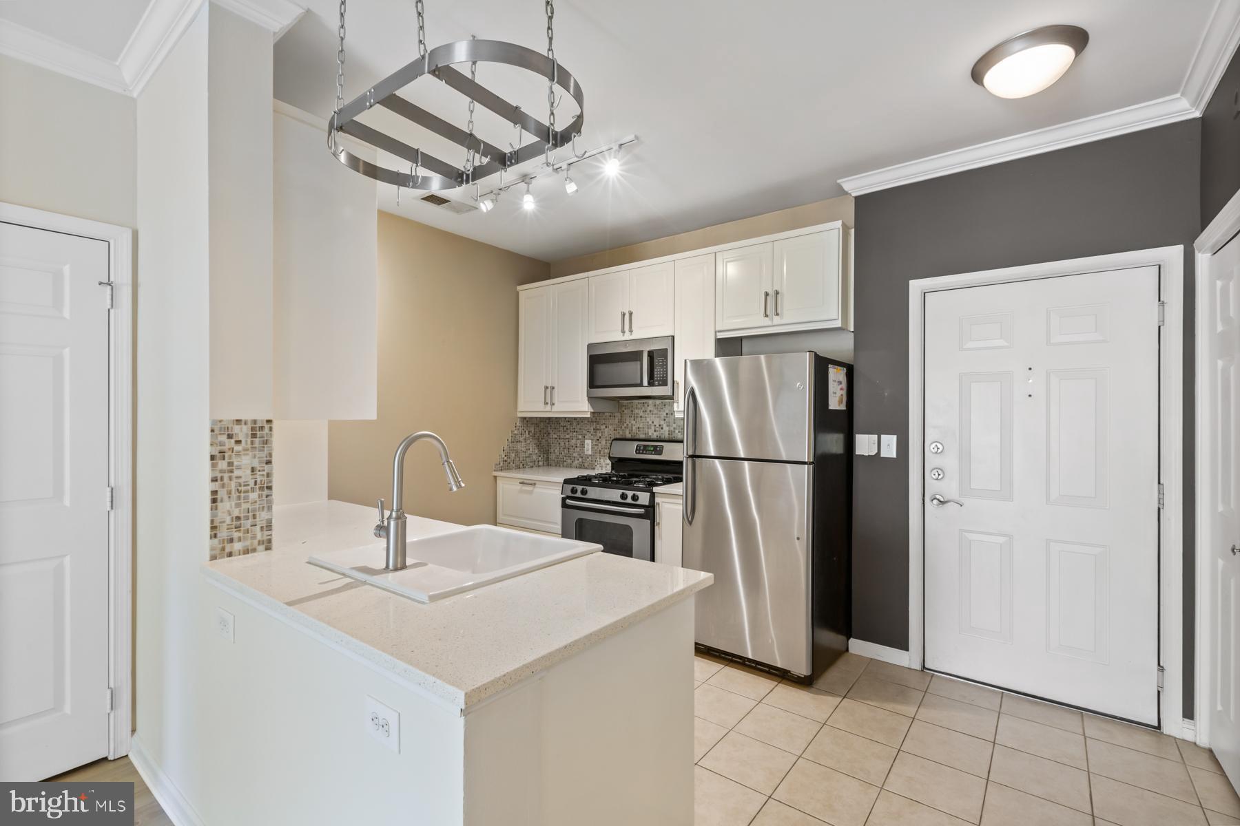 BRYSON AT WOODLAND PARK - Residential Lease