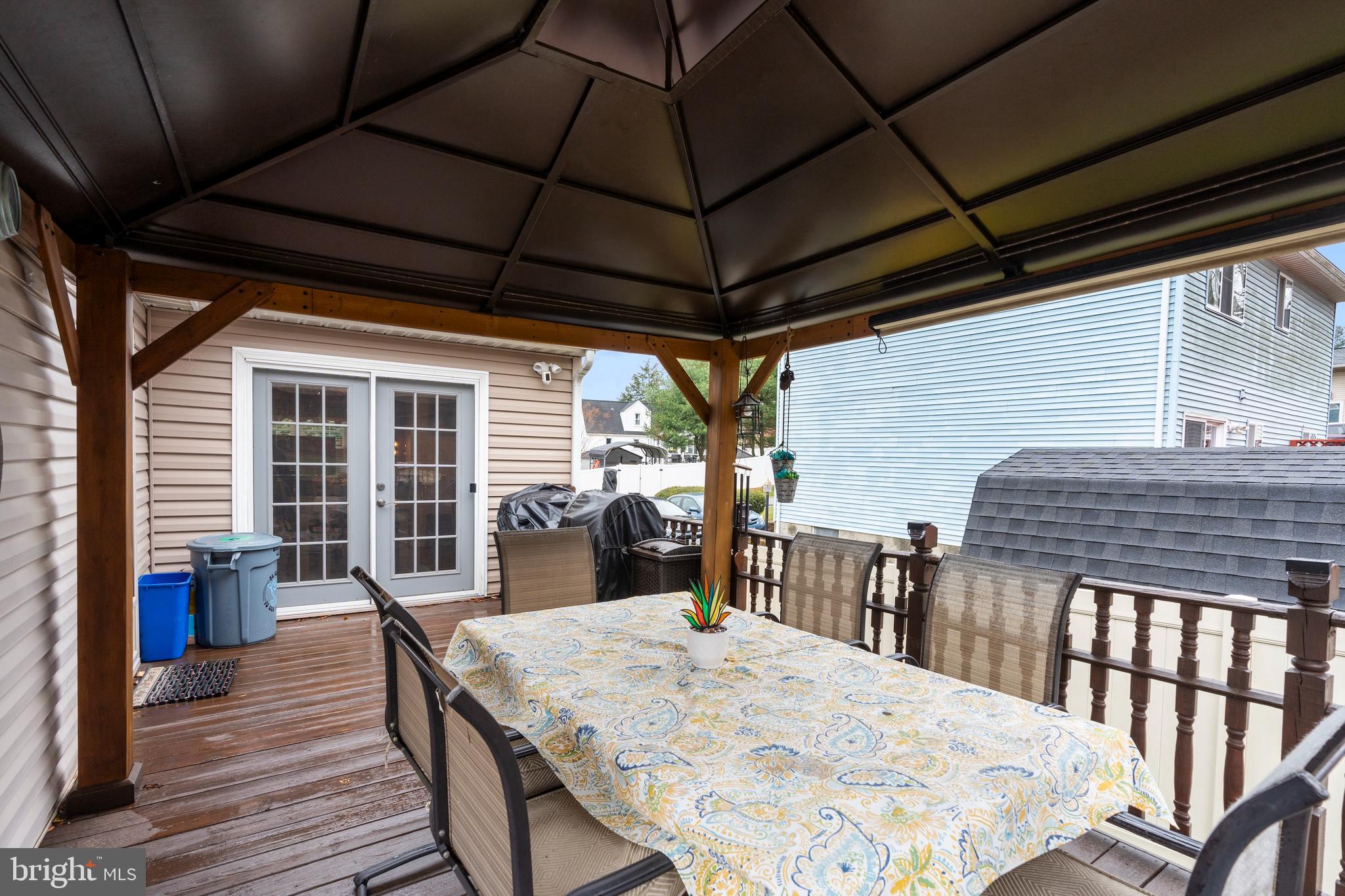 MAZZETTA - Residential