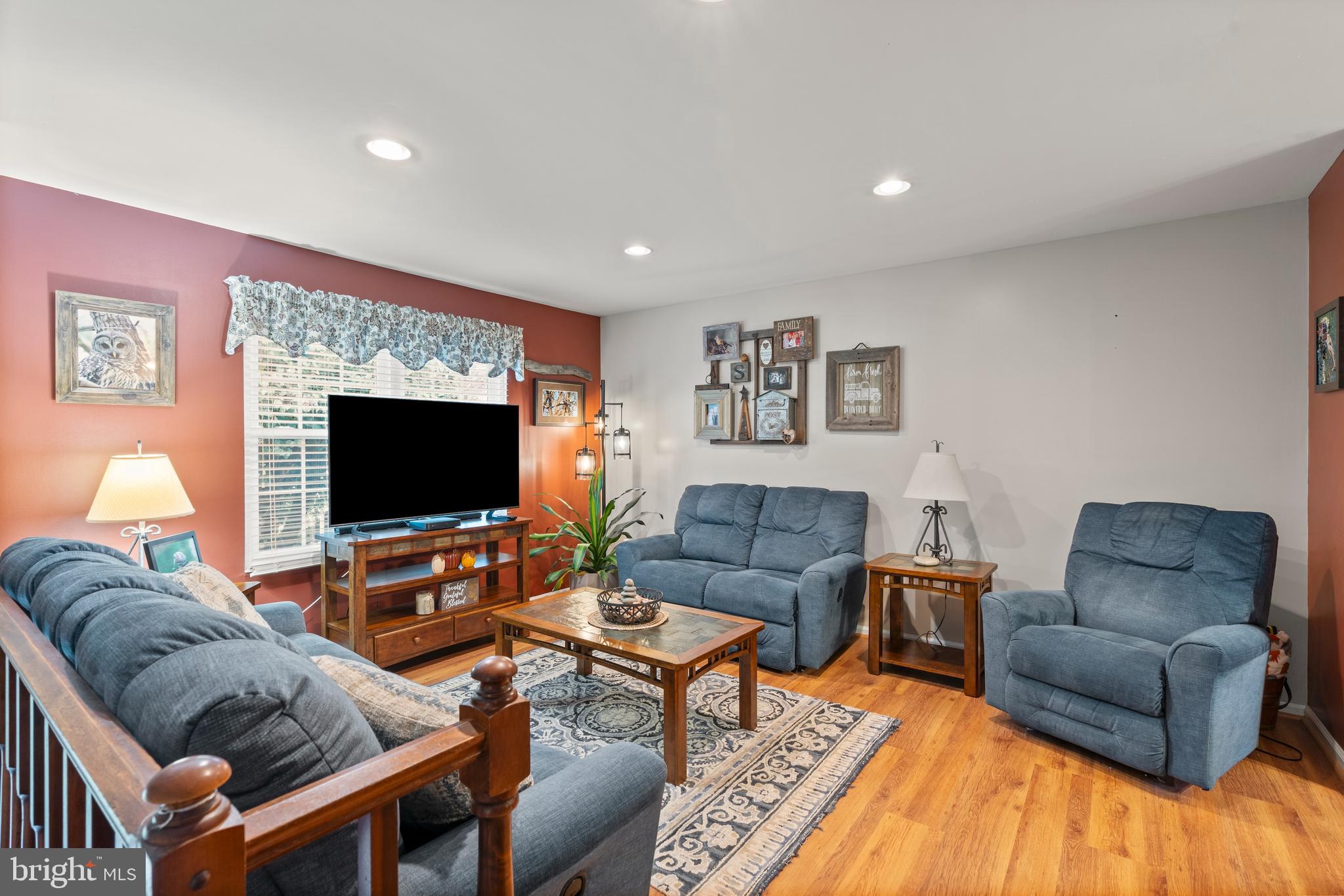 14 STABLE GATE COURT