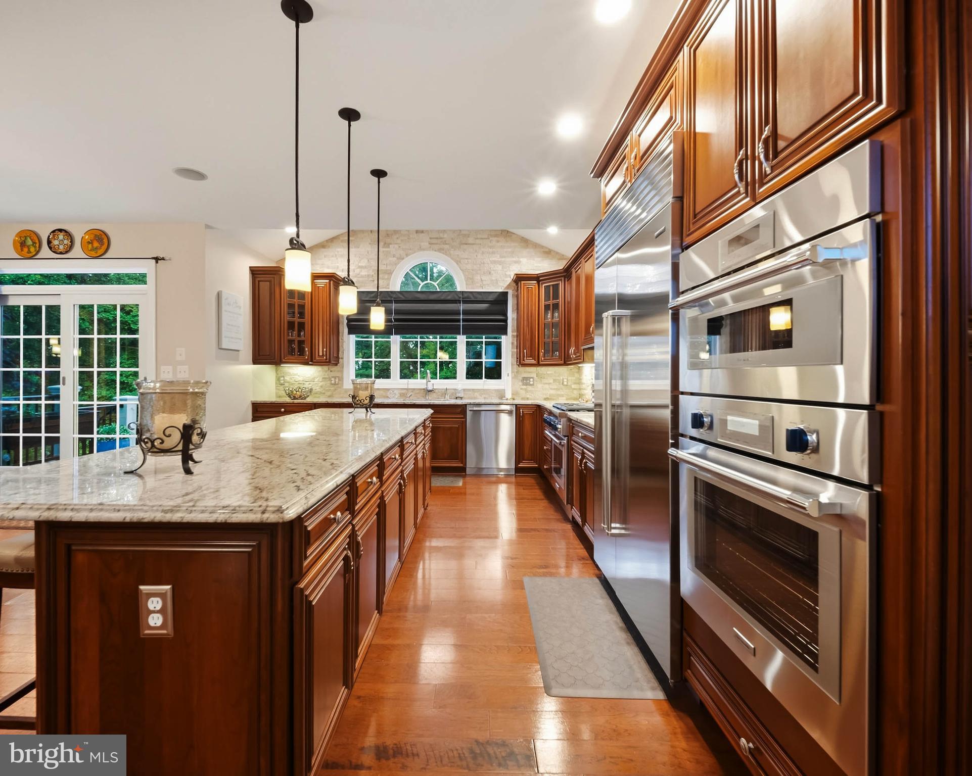 1123 SADDLE CREEK COURT