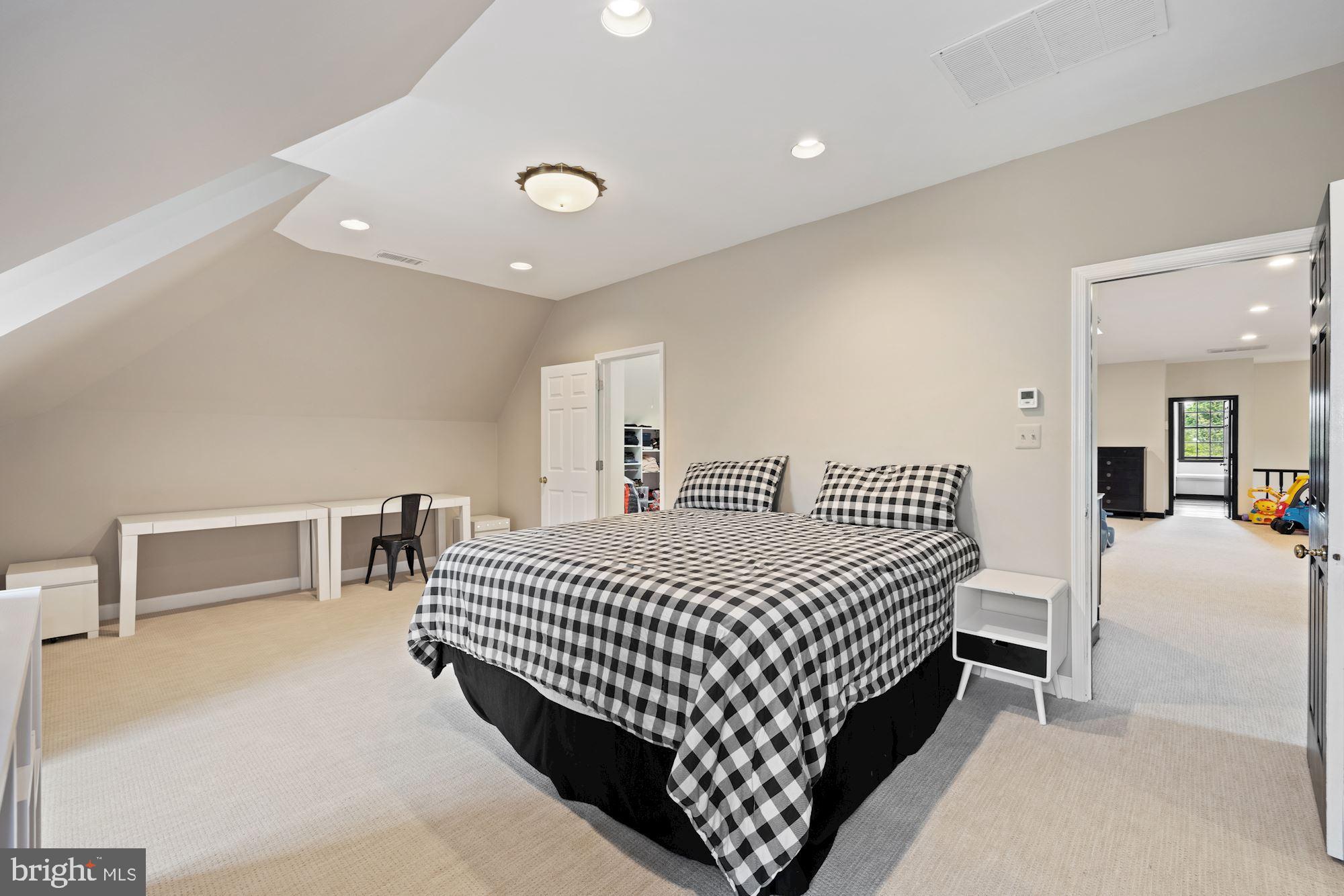 BALLANTRAE FARMS - Residential