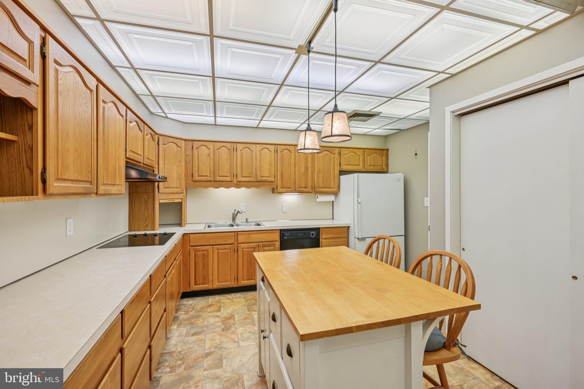 COFFEE RUN - Residential