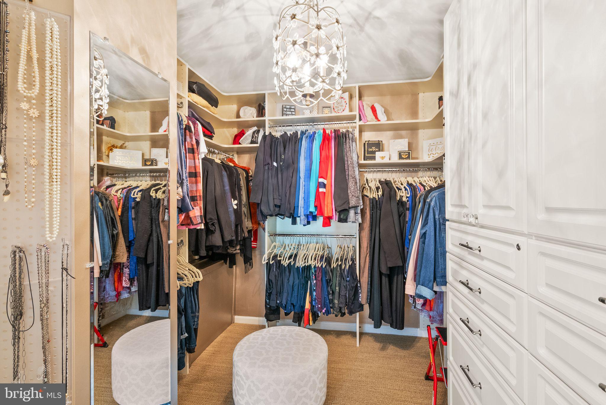 BELLS MILL ESTATES - Residential