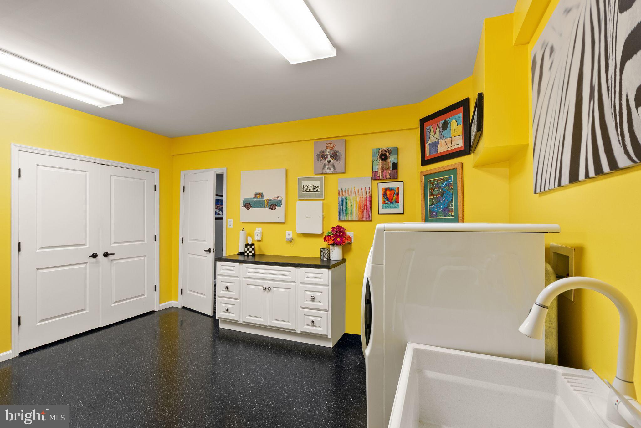 BELLS MILL ESTATES - Residential