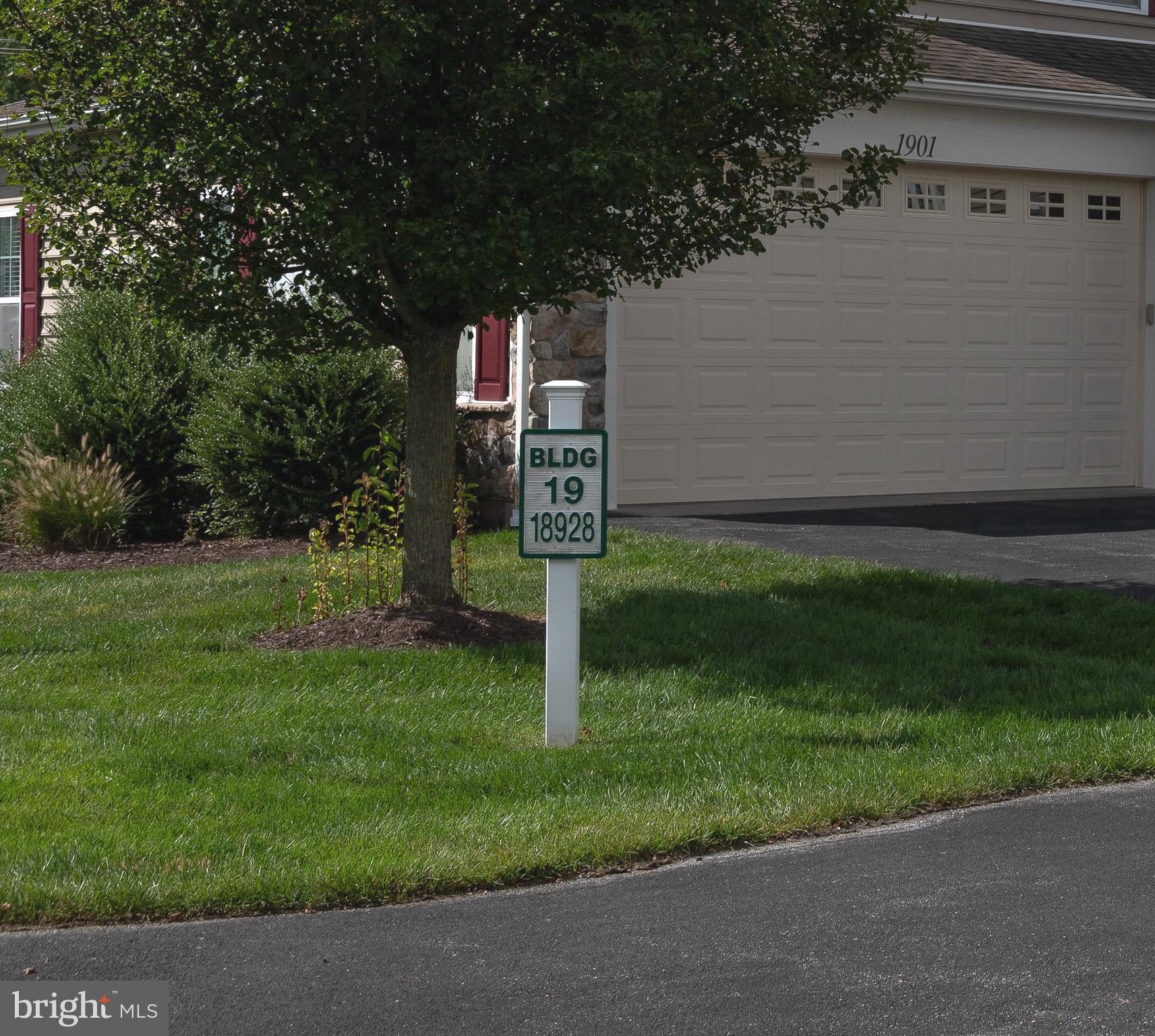 18928 SHORE POINTE COURT 1901