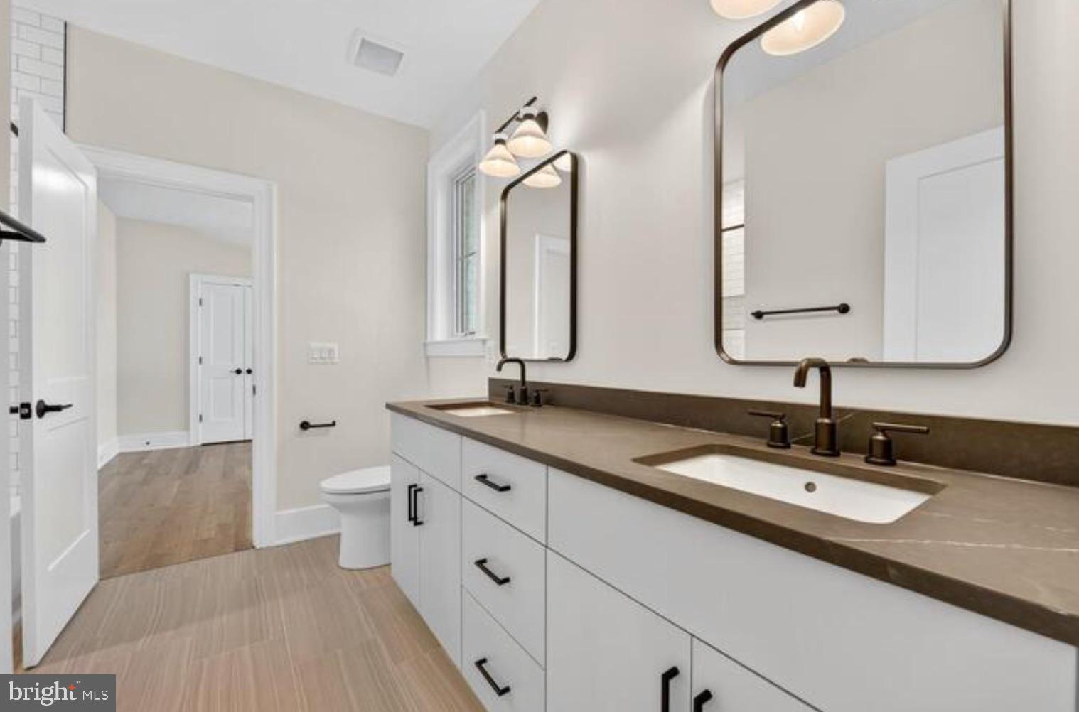 HUNTINGTON TERRACE - Residential