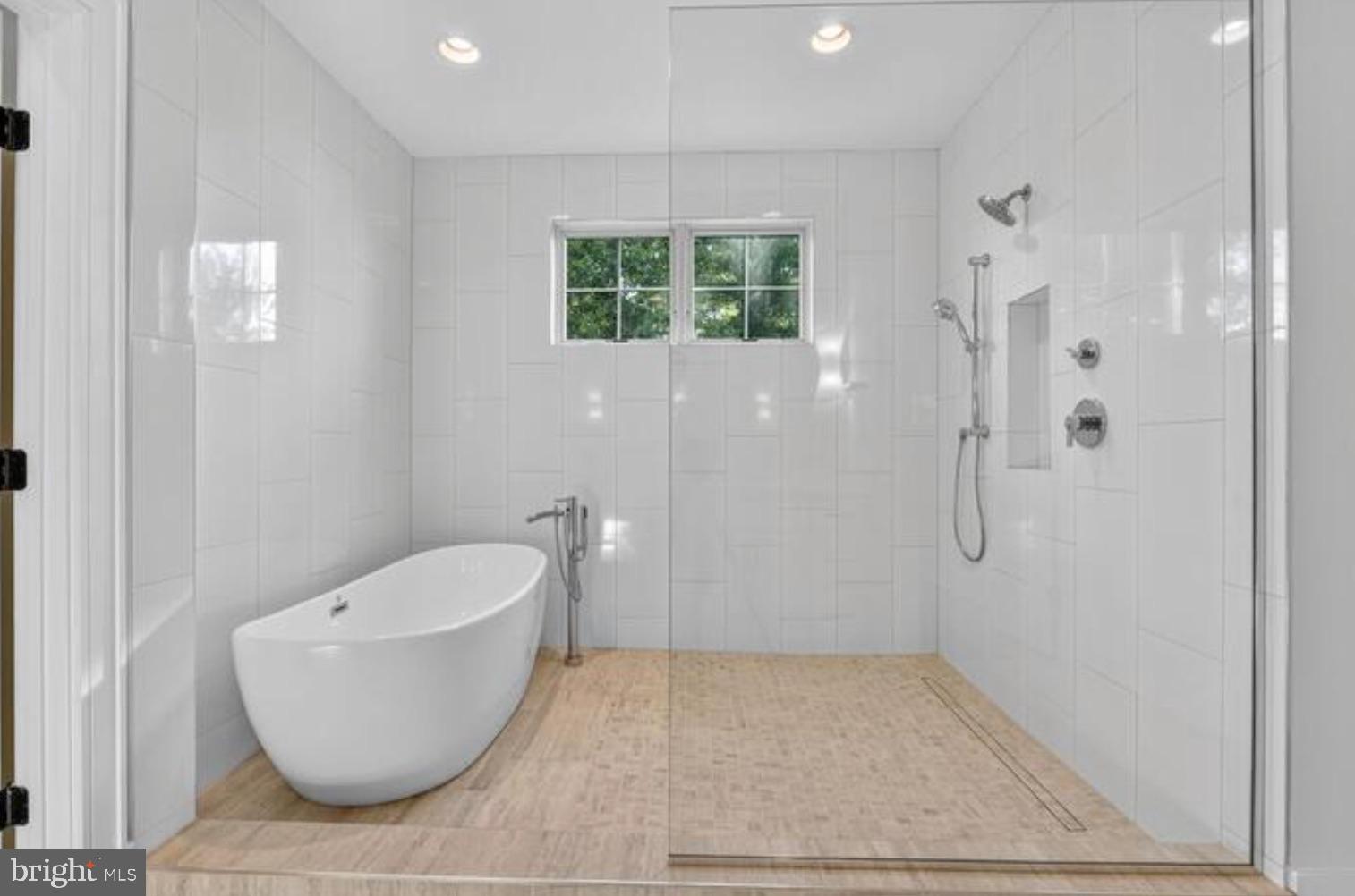 HUNTINGTON TERRACE - Residential