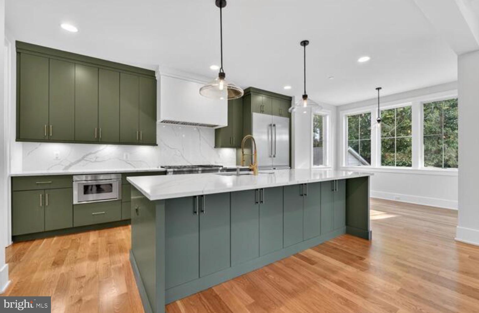 5519 MCKINLEY STREET