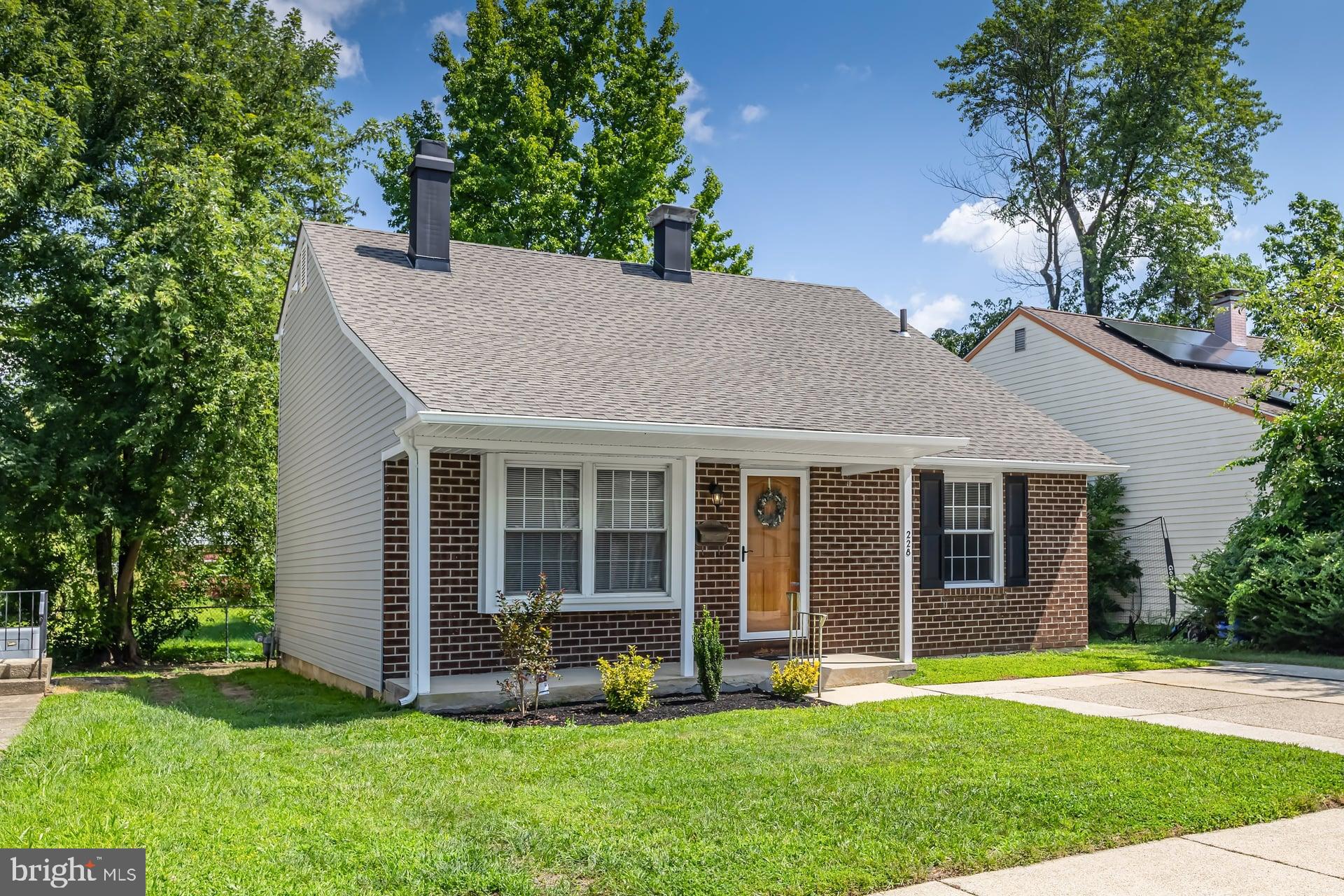 228 LEONA COURT