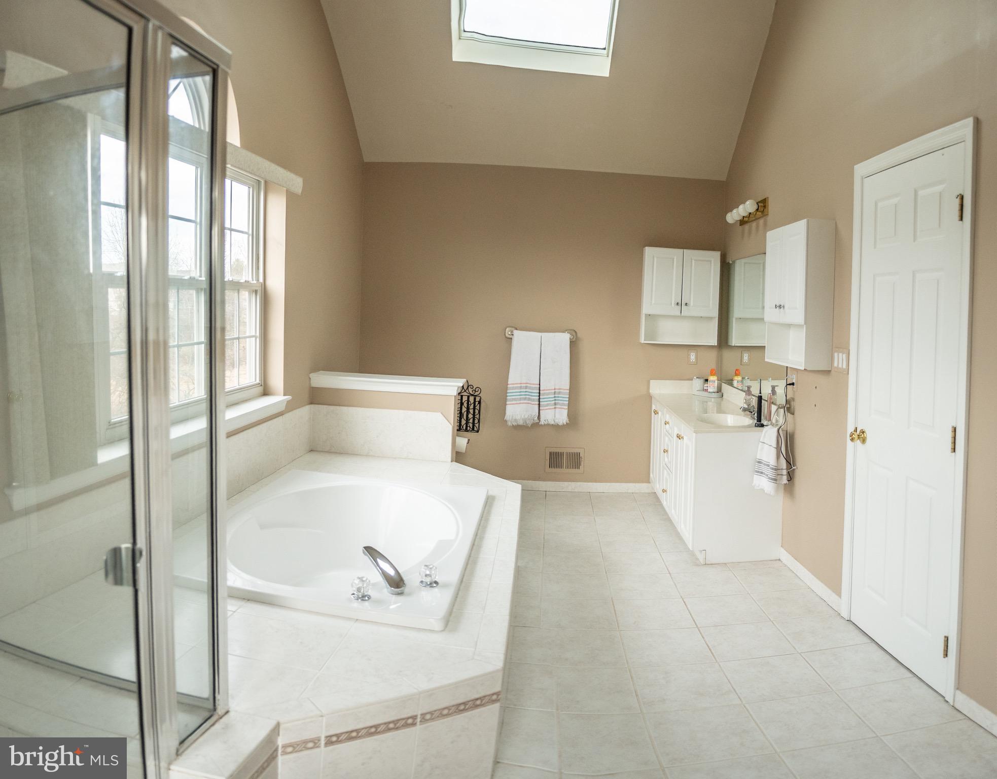 WINDGATE FARMS - Residential