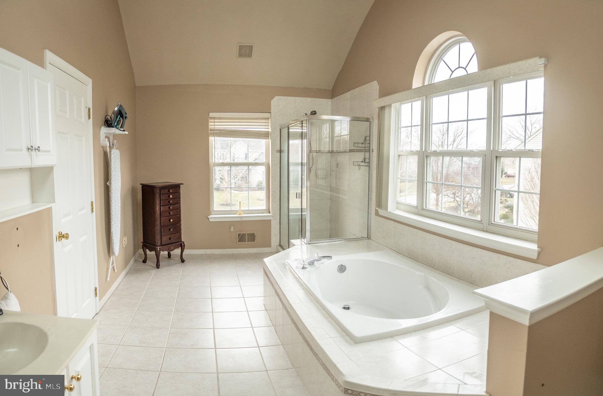 WINDGATE FARMS - Residential