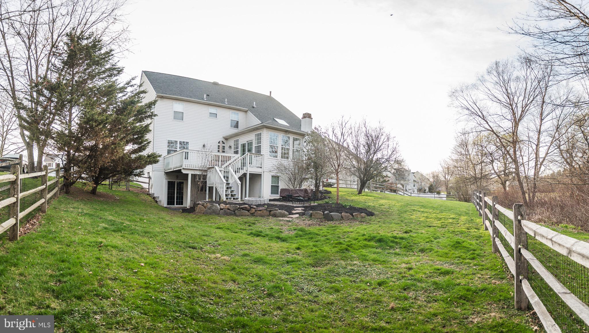 WINDGATE FARMS - Residential