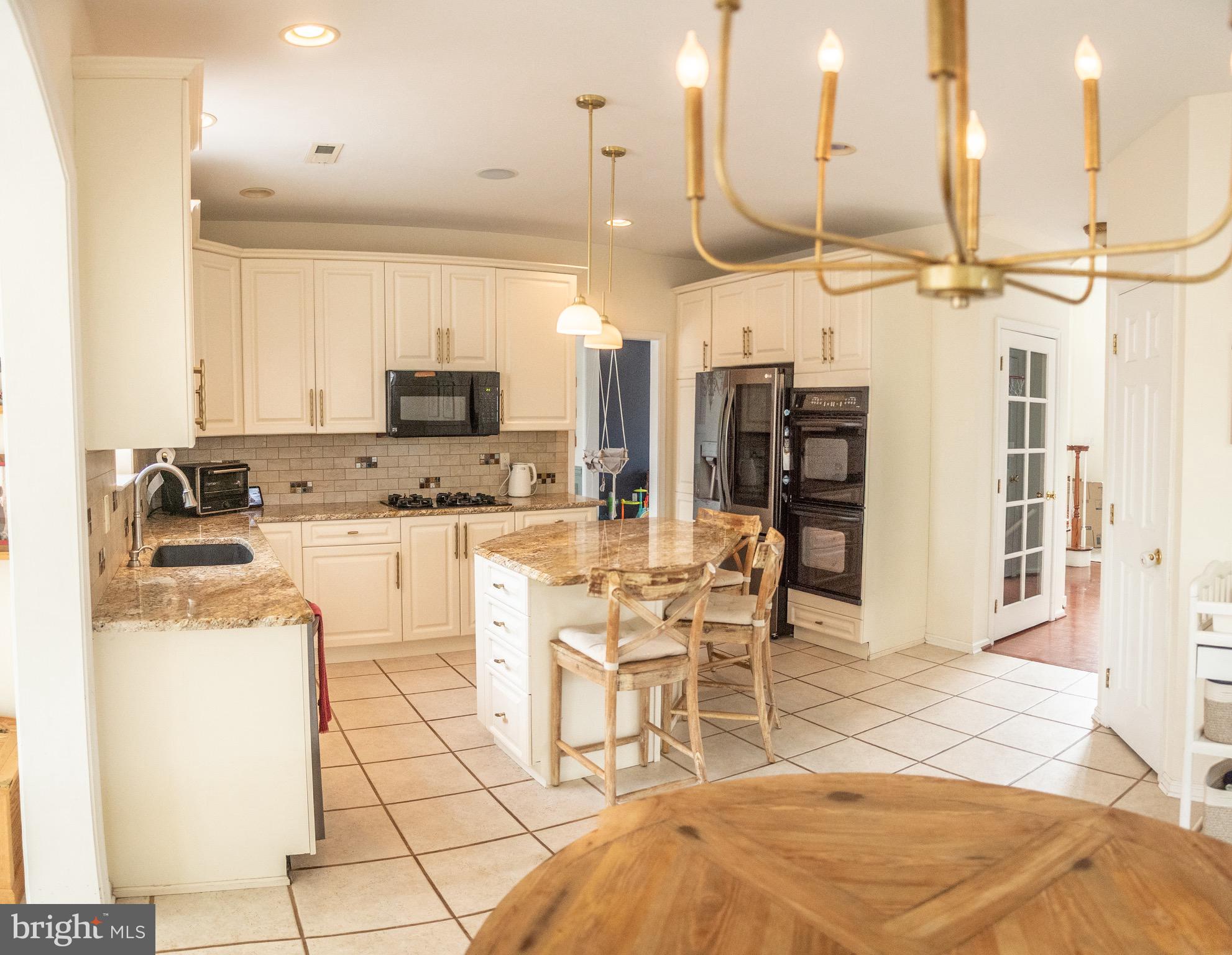 WINDGATE FARMS - Residential