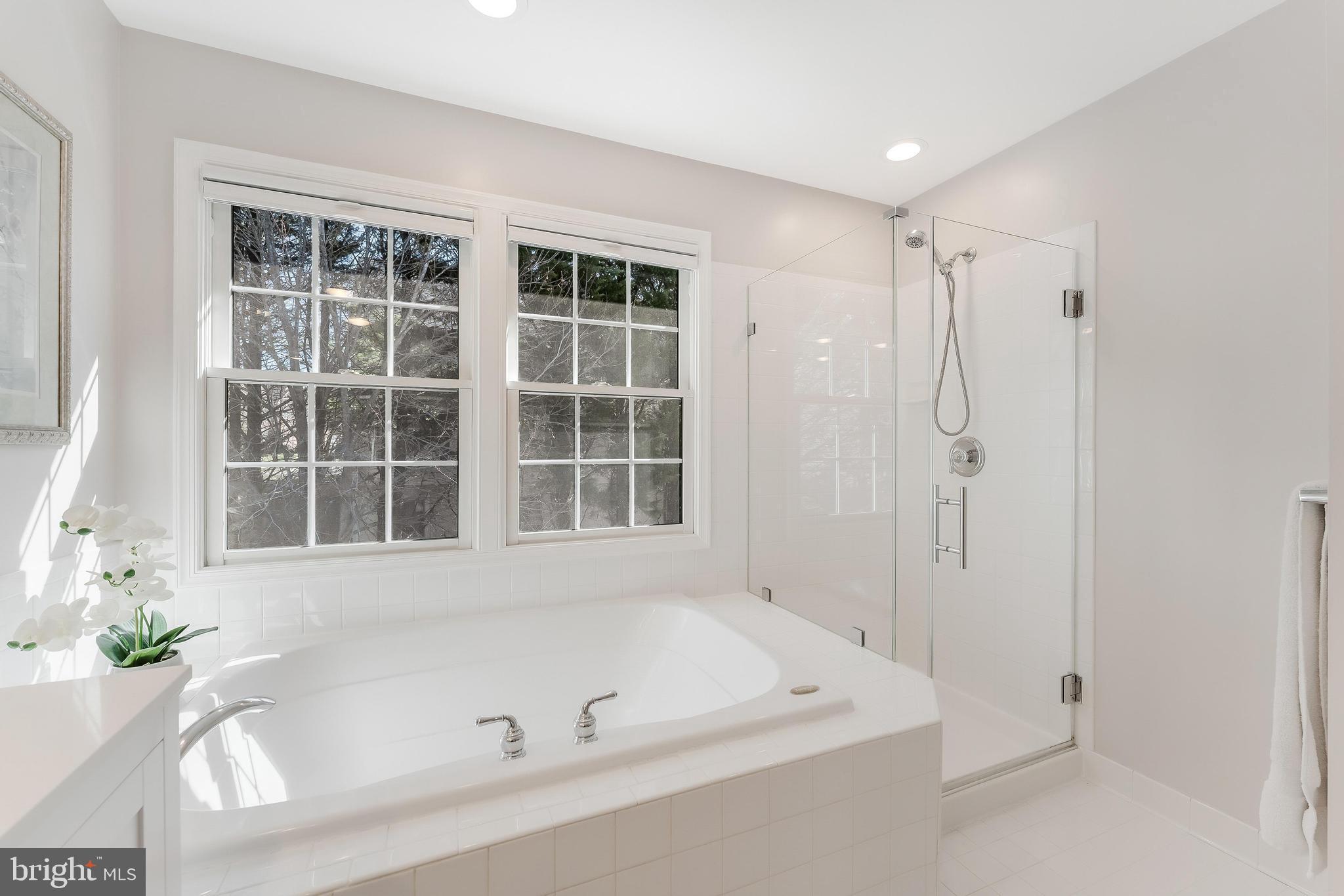 WILLOWS OF POTOMAC - Residential