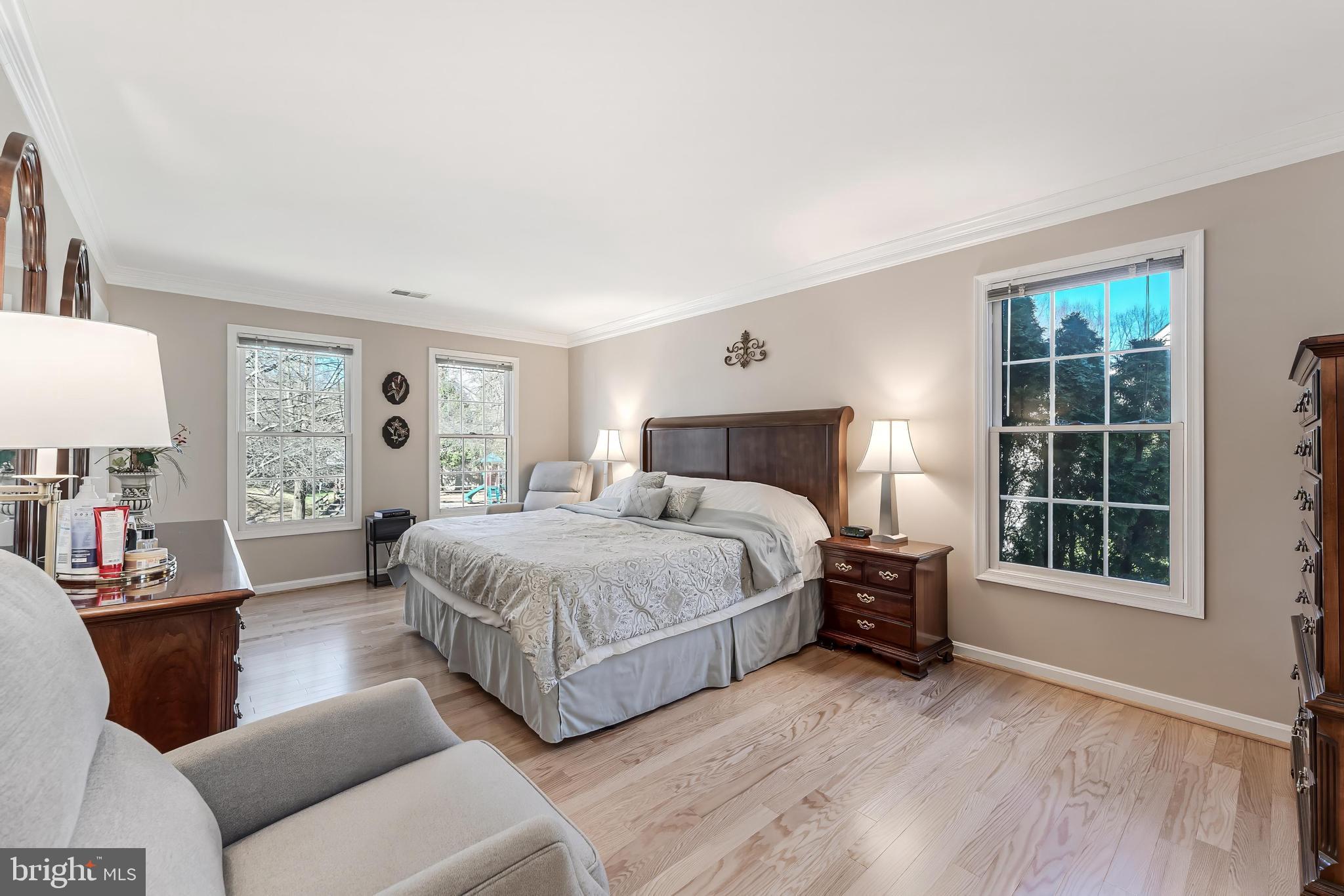 WILLOWS OF POTOMAC - Residential