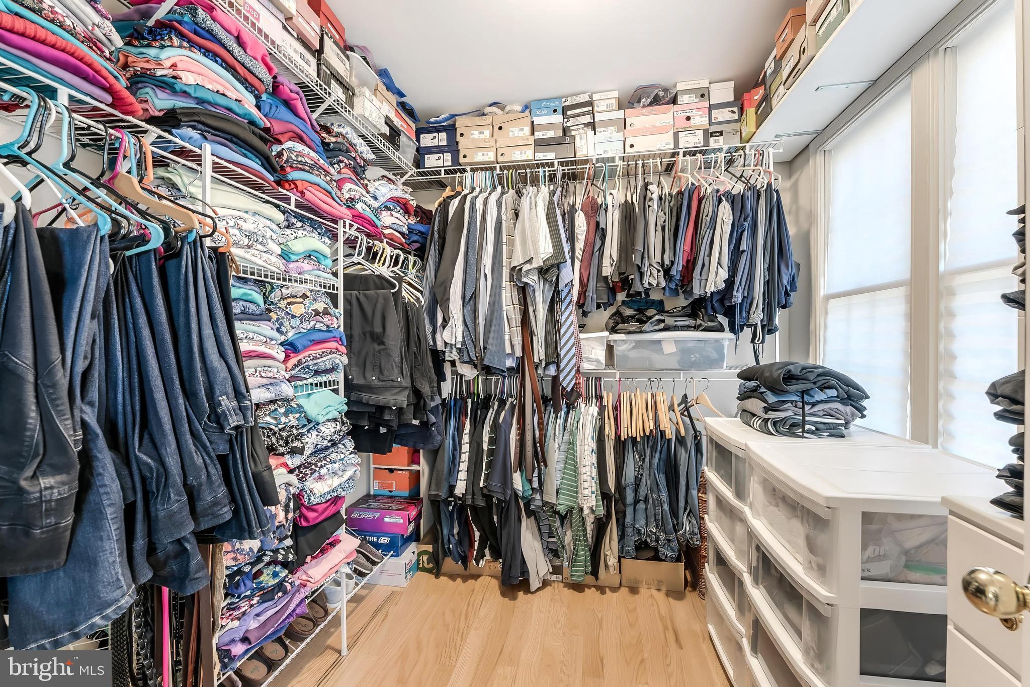 WILLOWS OF POTOMAC - Residential