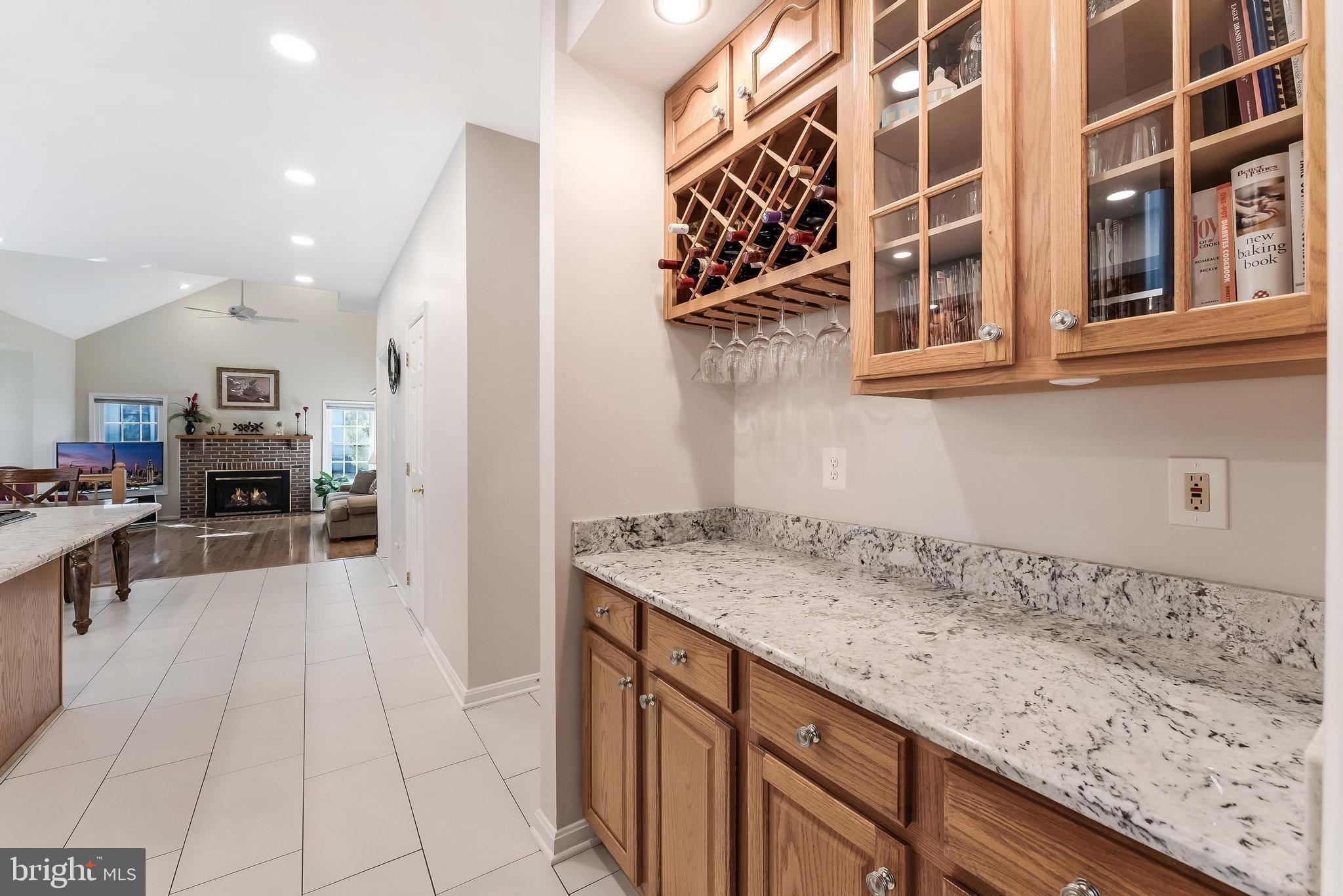 WILLOWS OF POTOMAC - Residential