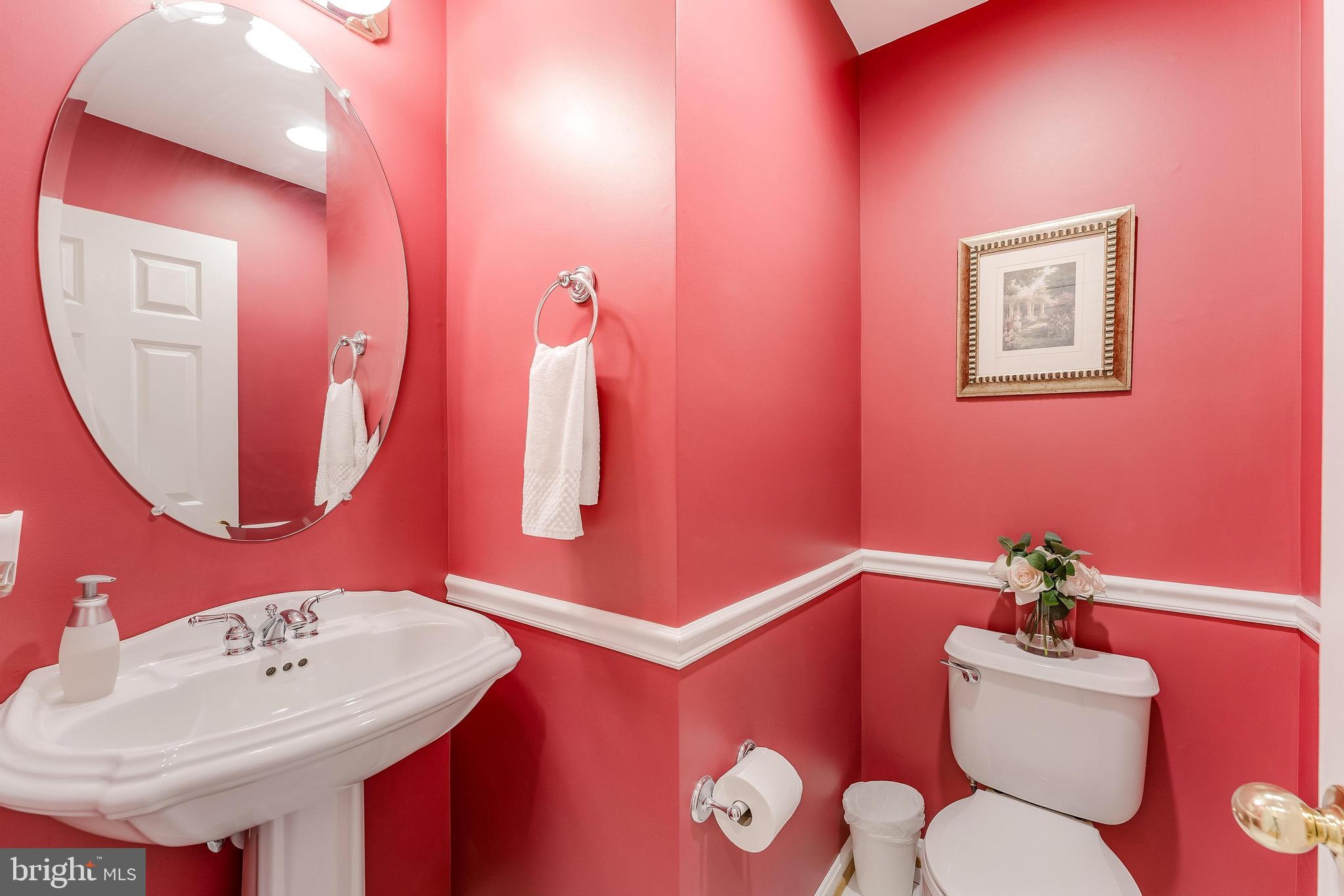 WILLOWS OF POTOMAC - Residential