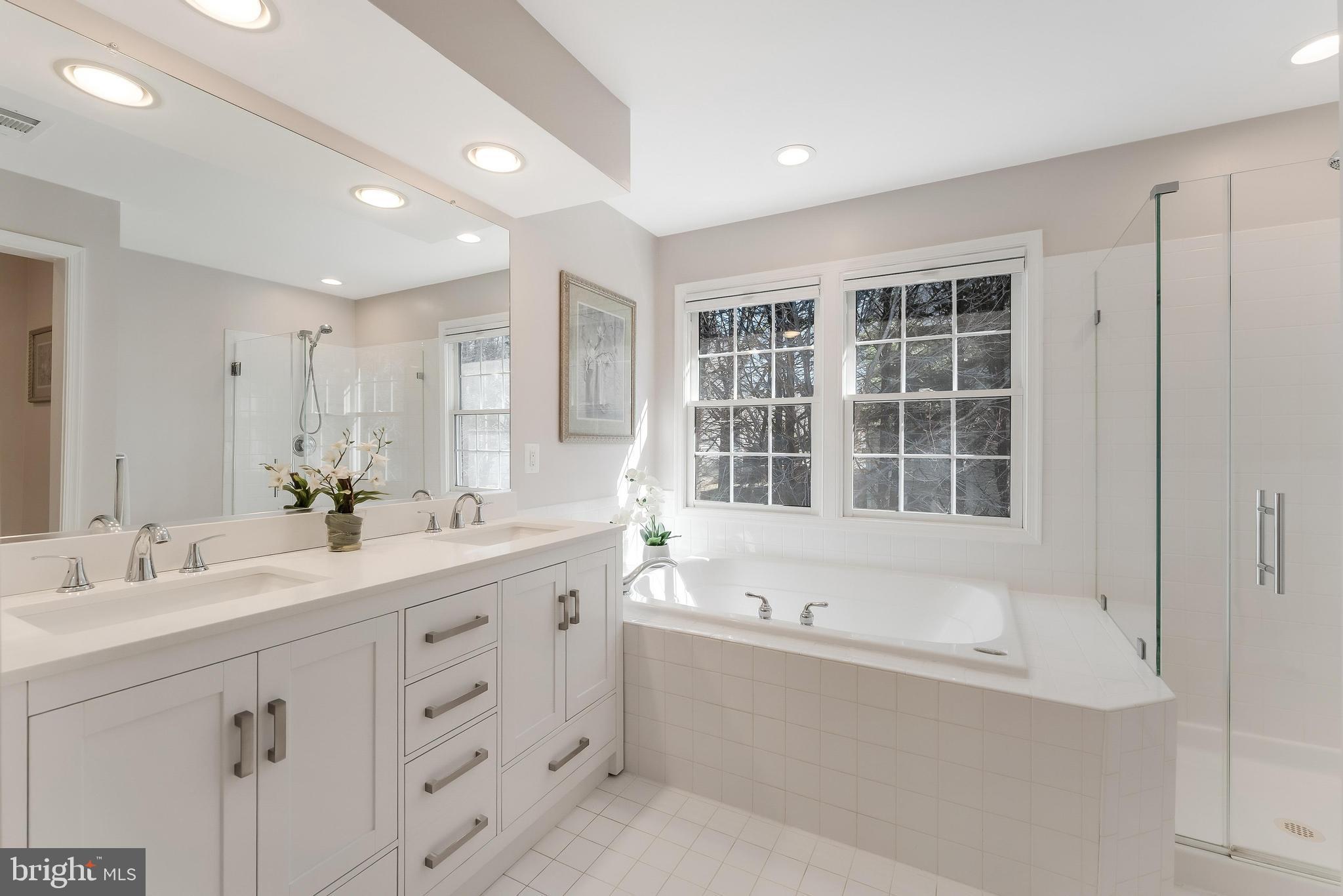 WILLOWS OF POTOMAC - Residential