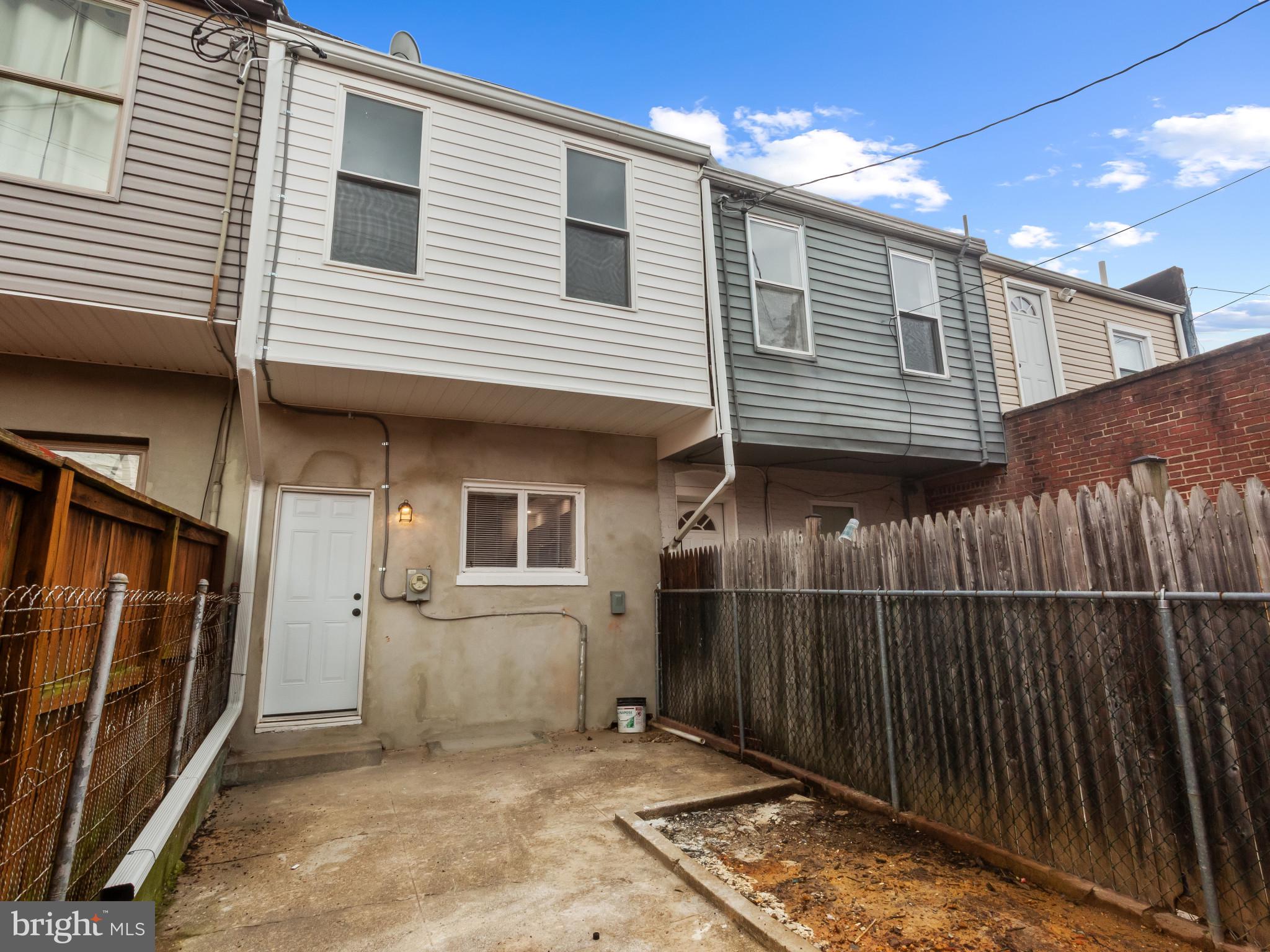 HIGHLANDTOWN - Residential
