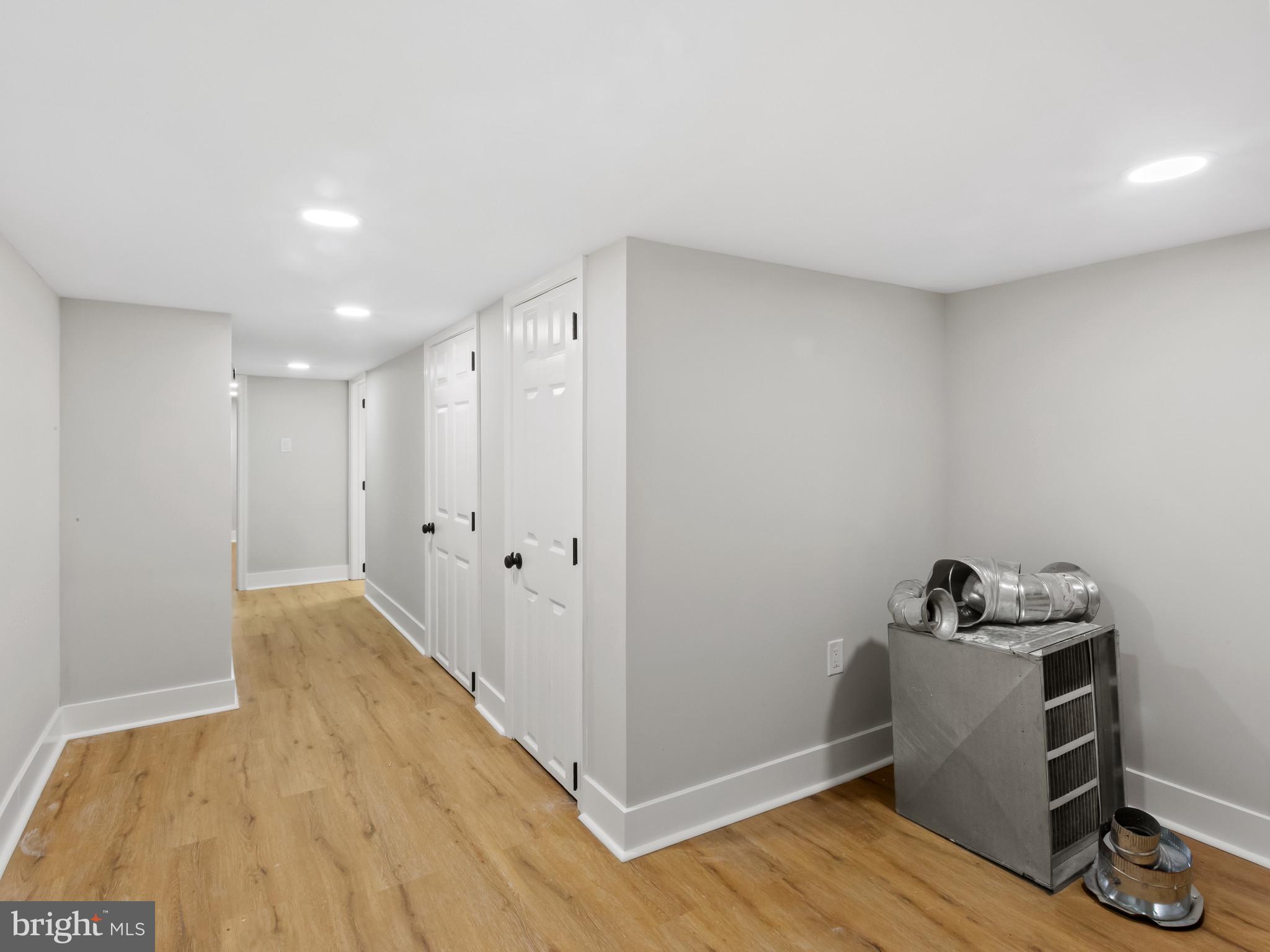 HIGHLANDTOWN - Residential