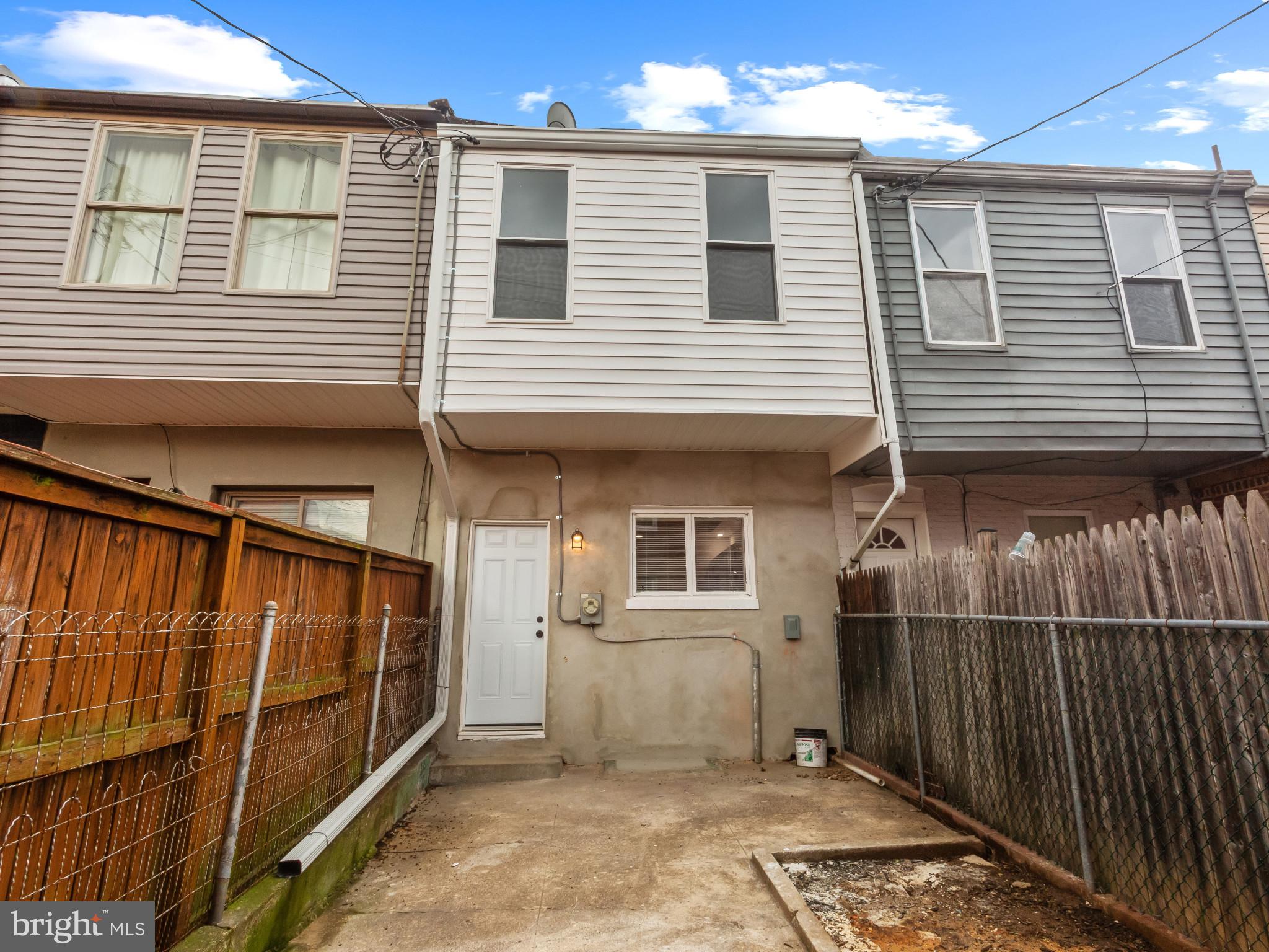 HIGHLANDTOWN - Residential
