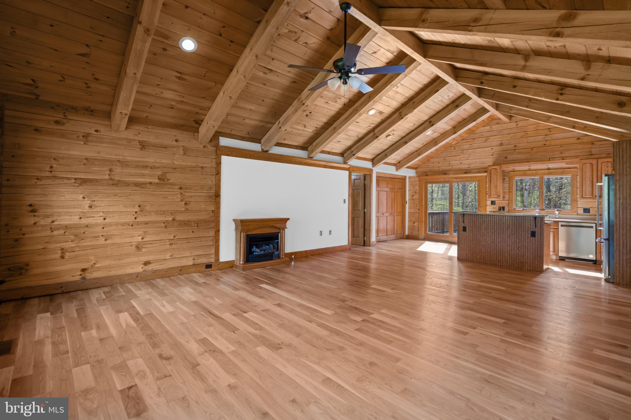 AUTUMN HILLS ESTATES - Residential