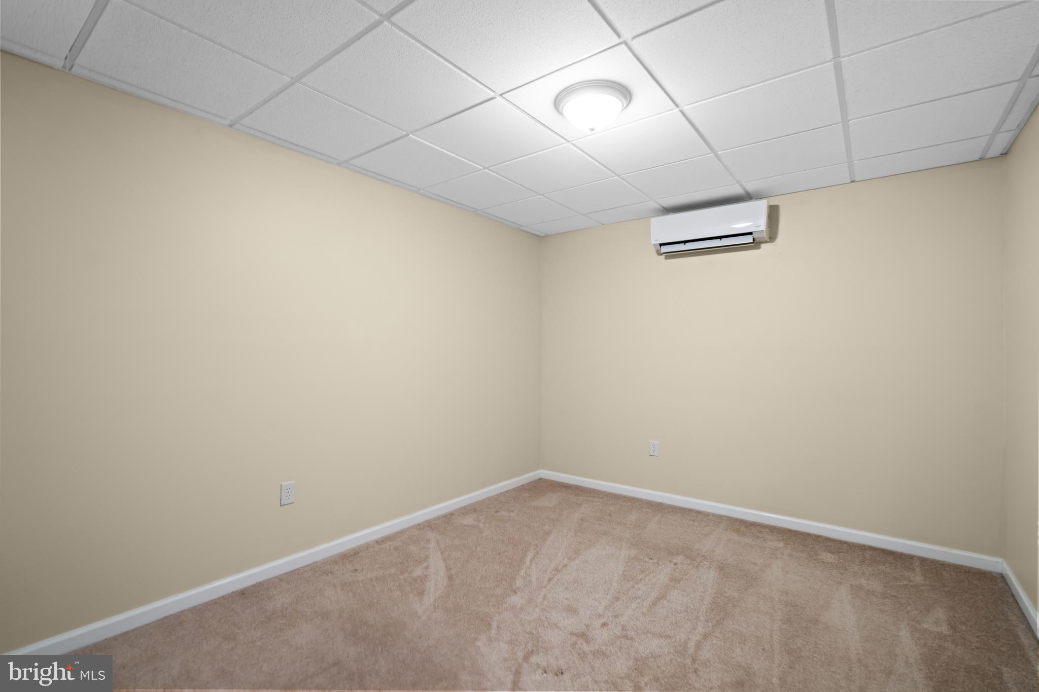 AUTUMN HILLS ESTATES - Residential