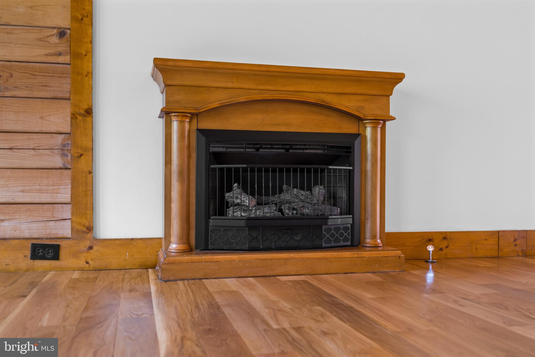 AUTUMN HILLS ESTATES - Residential