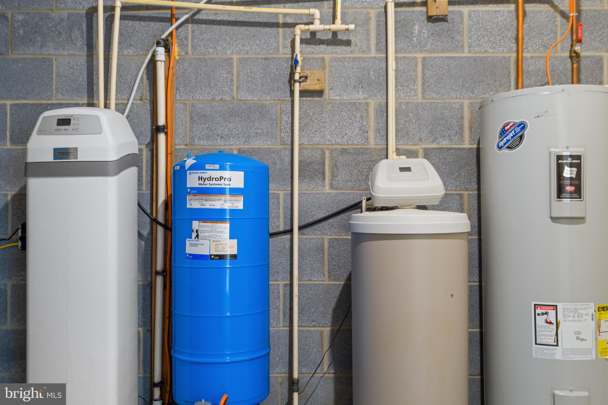 AUTUMN HILLS ESTATES - Residential