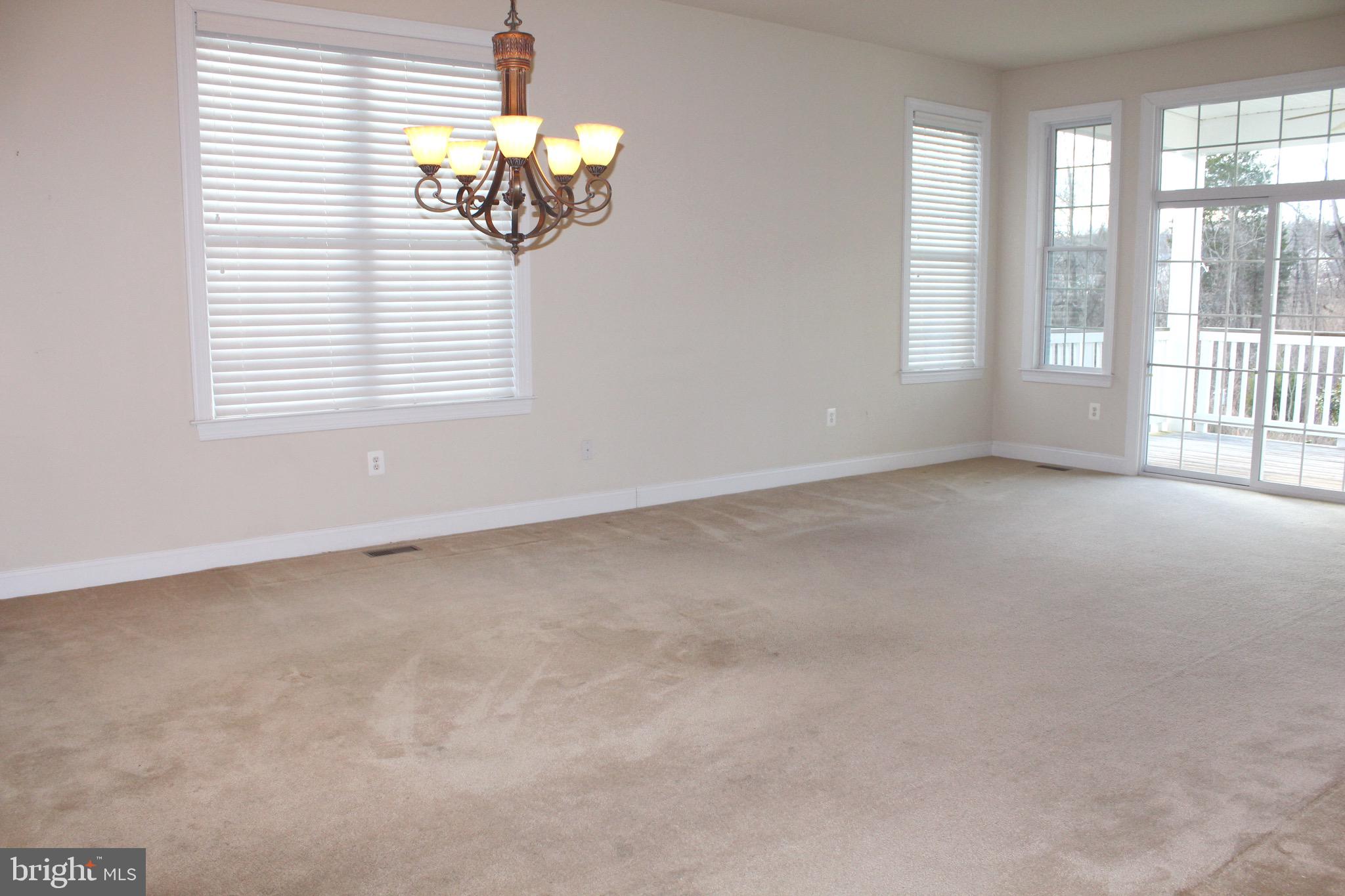 DOMINION VALLEY COUNTRY CLUB - Residential Lease