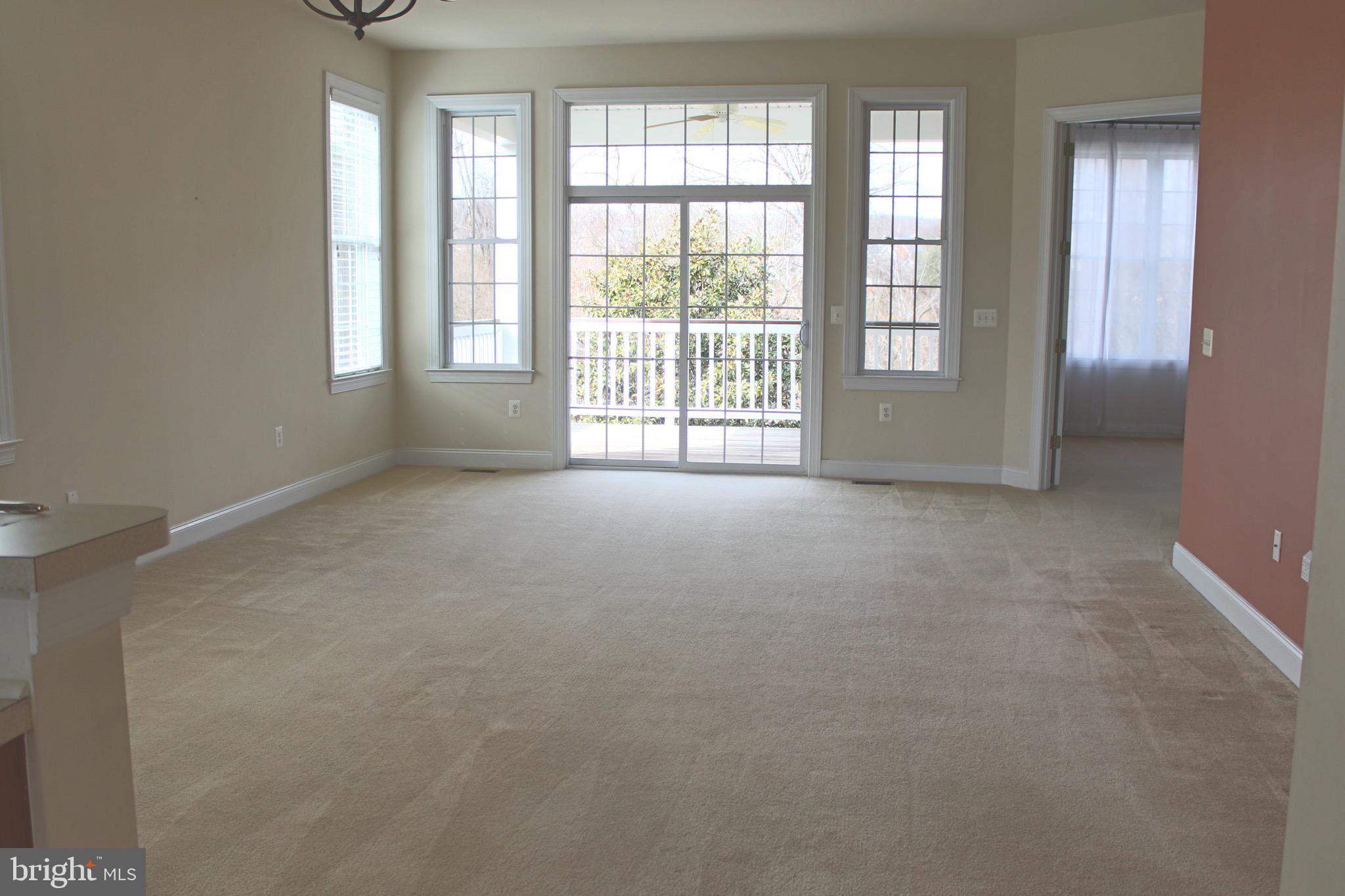 DOMINION VALLEY COUNTRY CLUB - Residential Lease