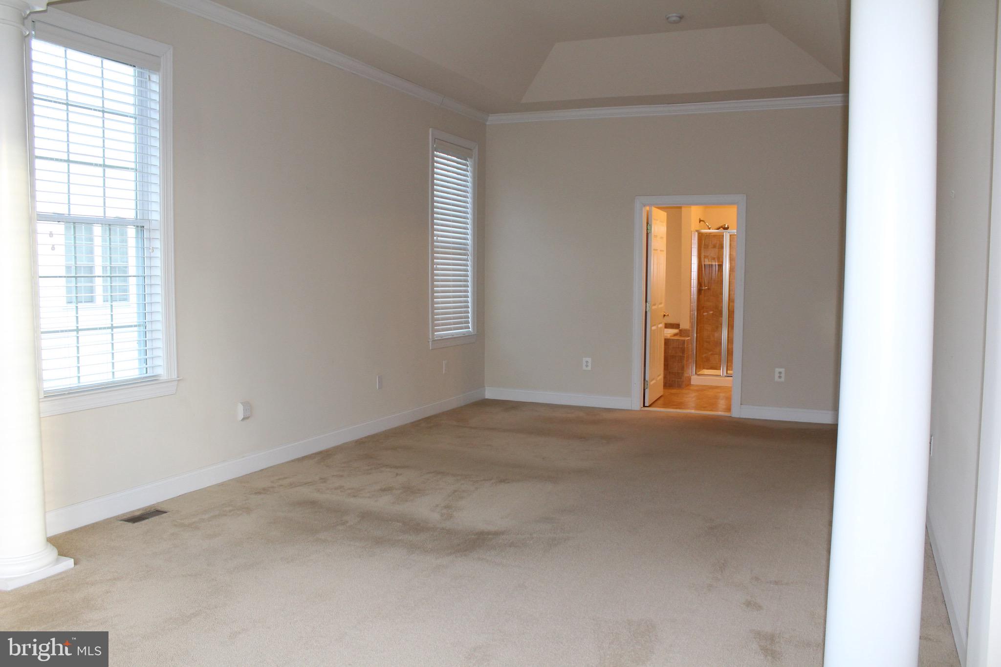 DOMINION VALLEY COUNTRY CLUB - Residential Lease