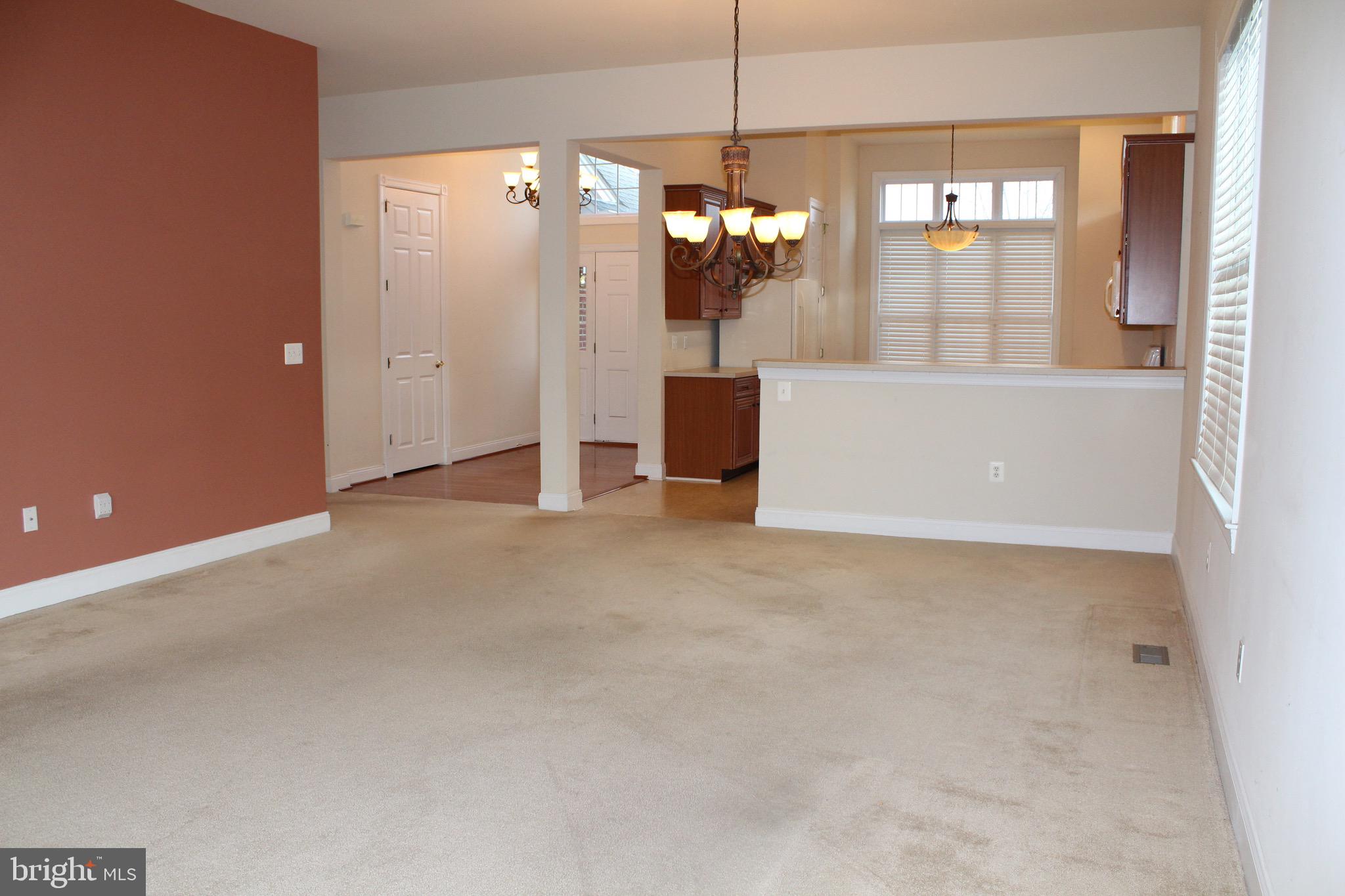 DOMINION VALLEY COUNTRY CLUB - Residential Lease