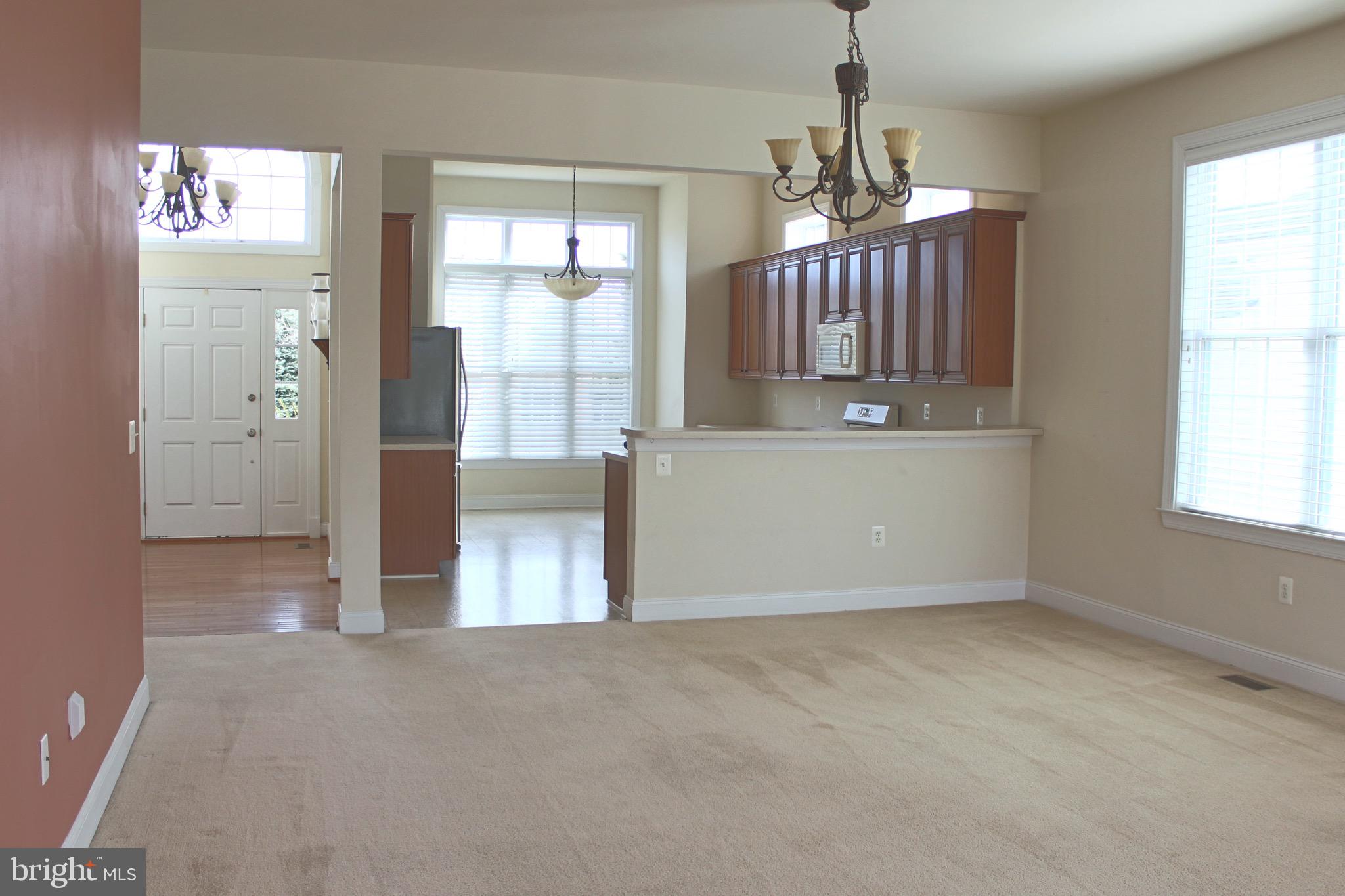 DOMINION VALLEY COUNTRY CLUB - Residential Lease