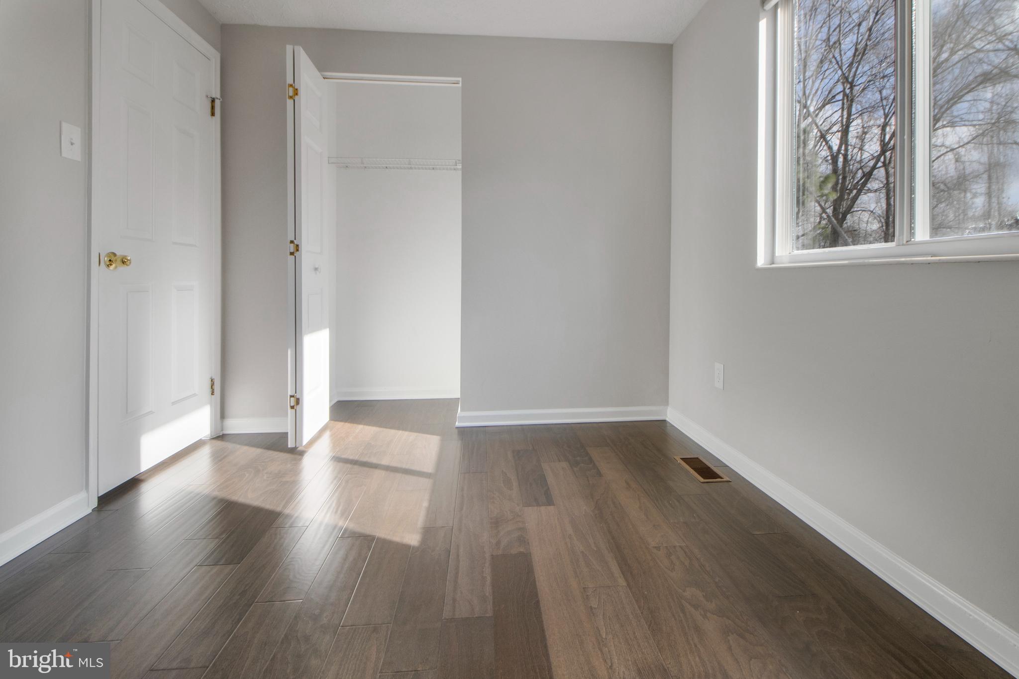 NORTH SPRINGFIELD PARK - Residential Lease