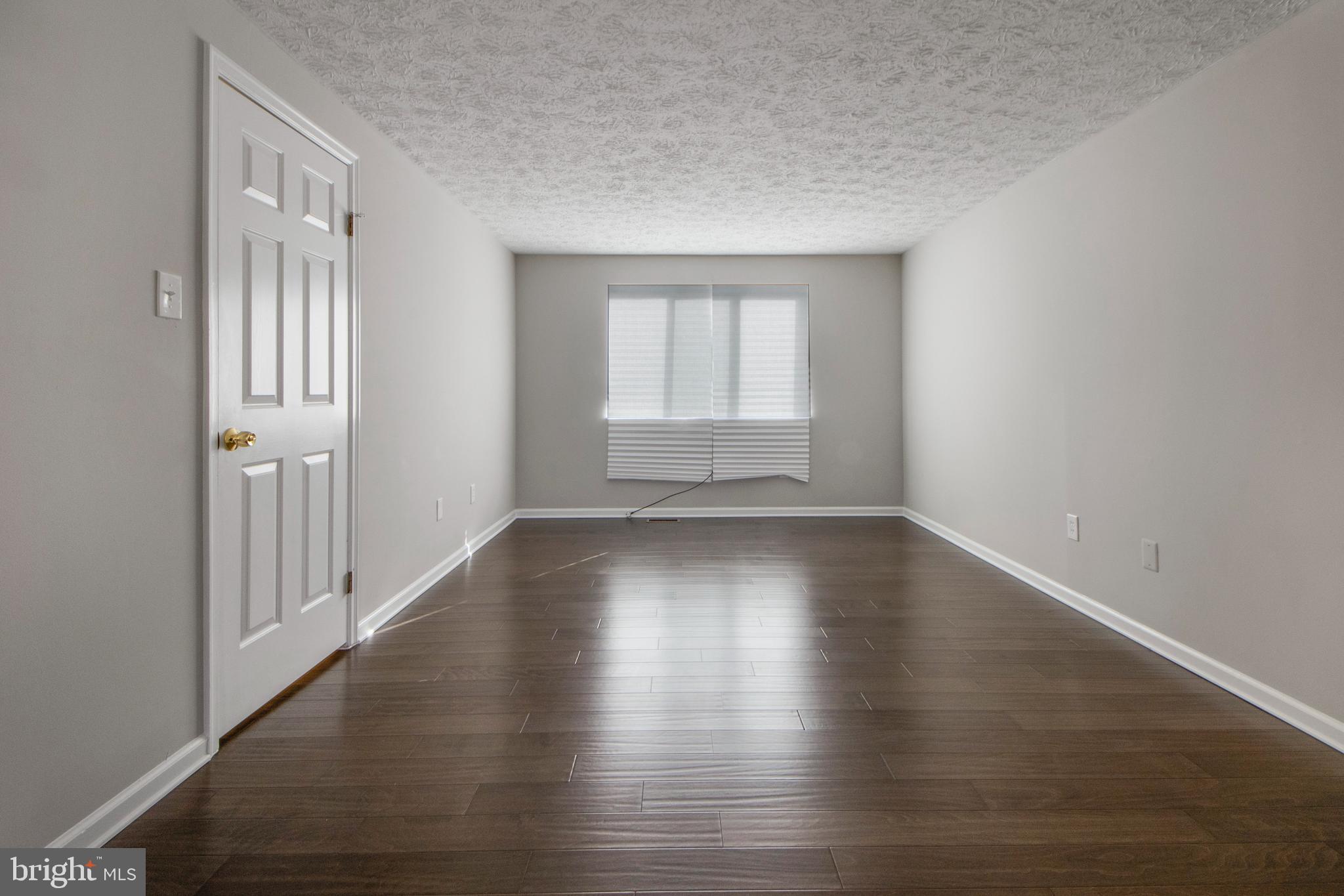 NORTH SPRINGFIELD PARK - Residential Lease