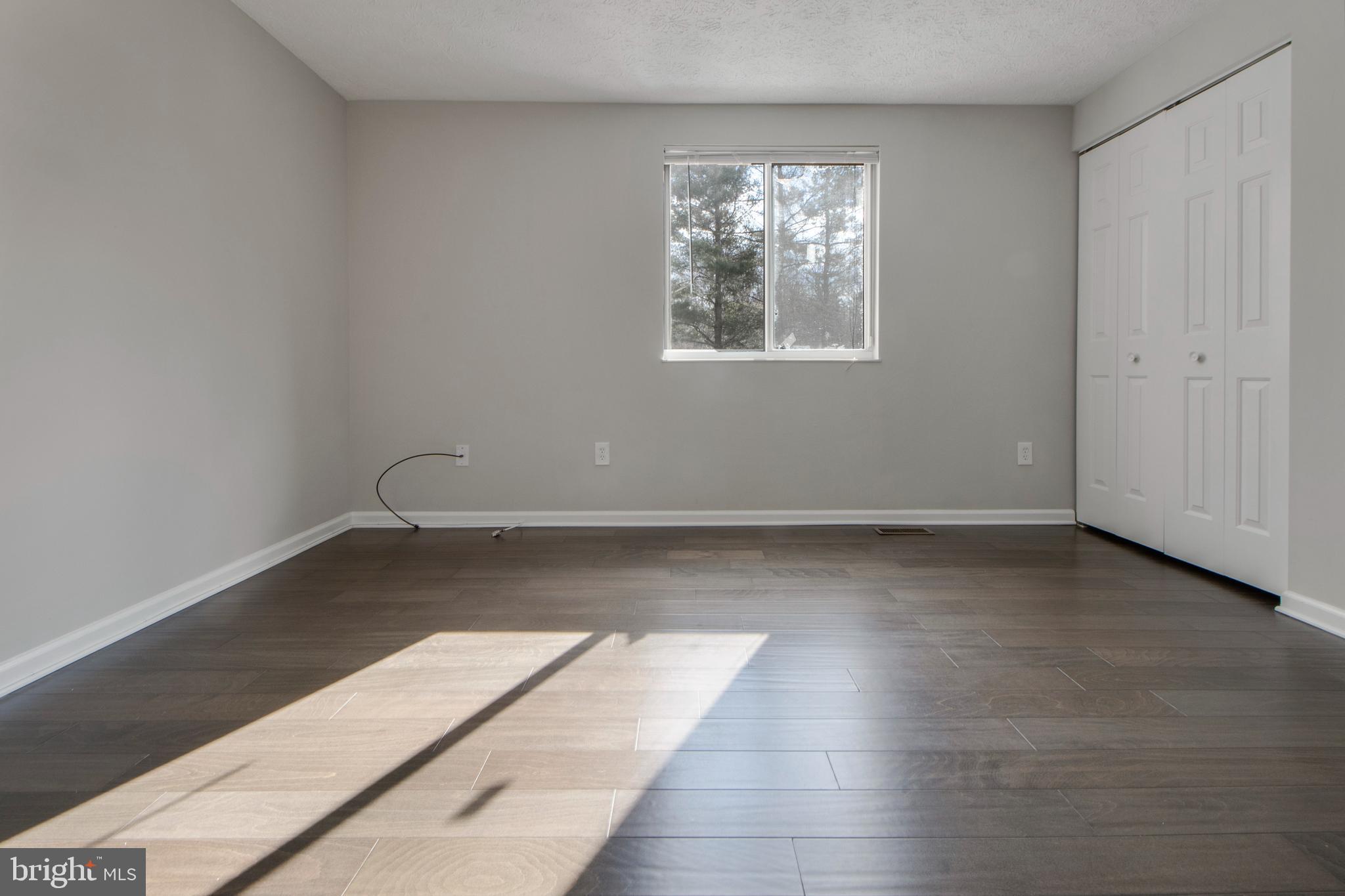 NORTH SPRINGFIELD PARK - Residential Lease