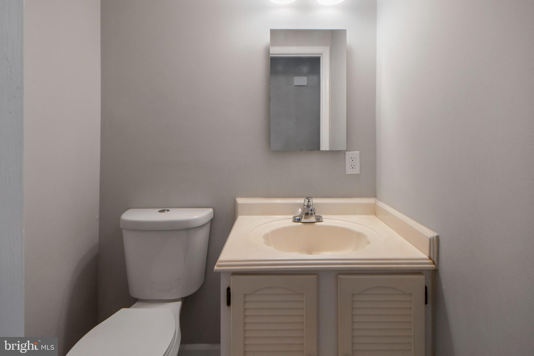 NORTH SPRINGFIELD PARK - Residential Lease