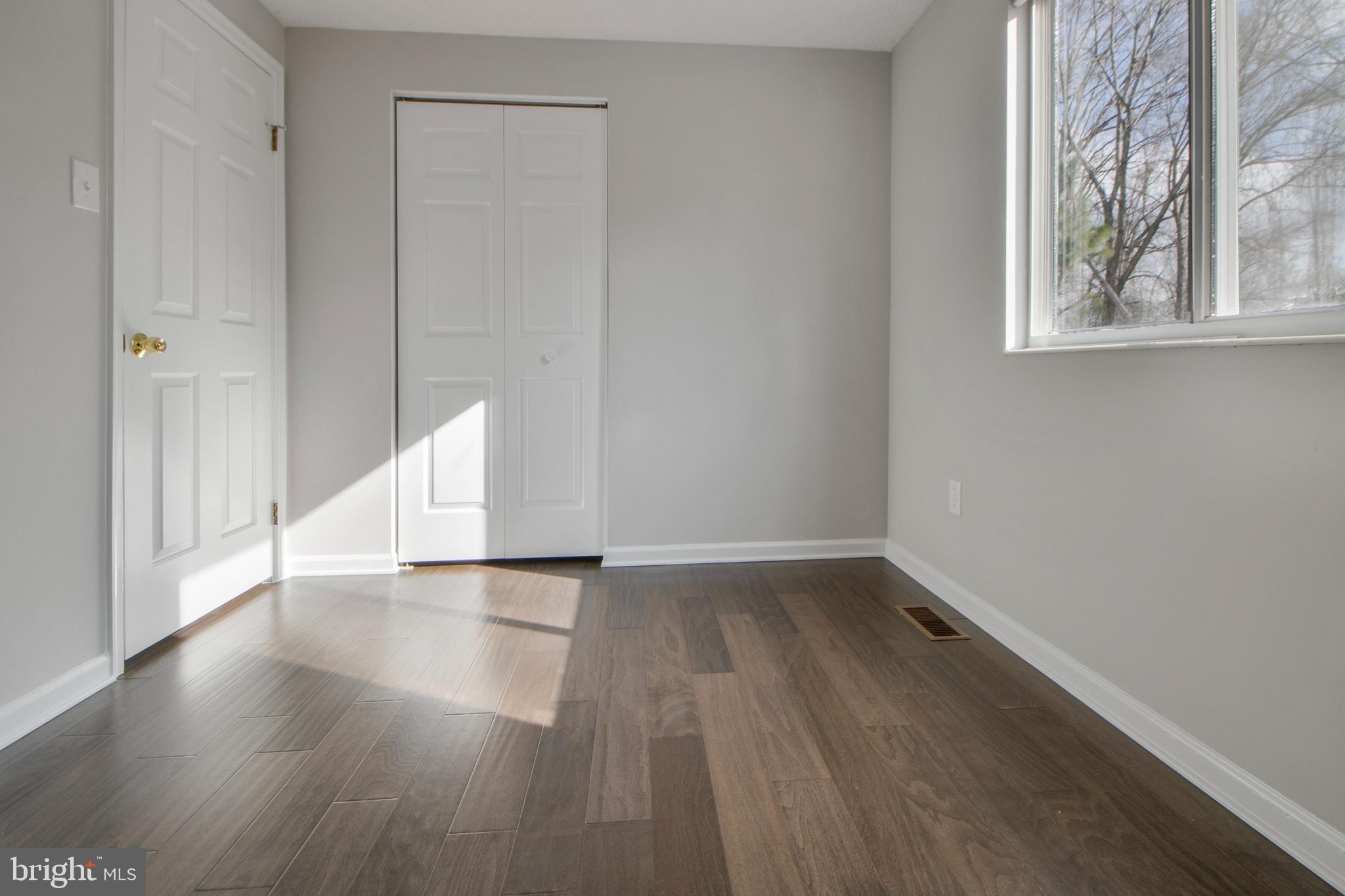 NORTH SPRINGFIELD PARK - Residential Lease