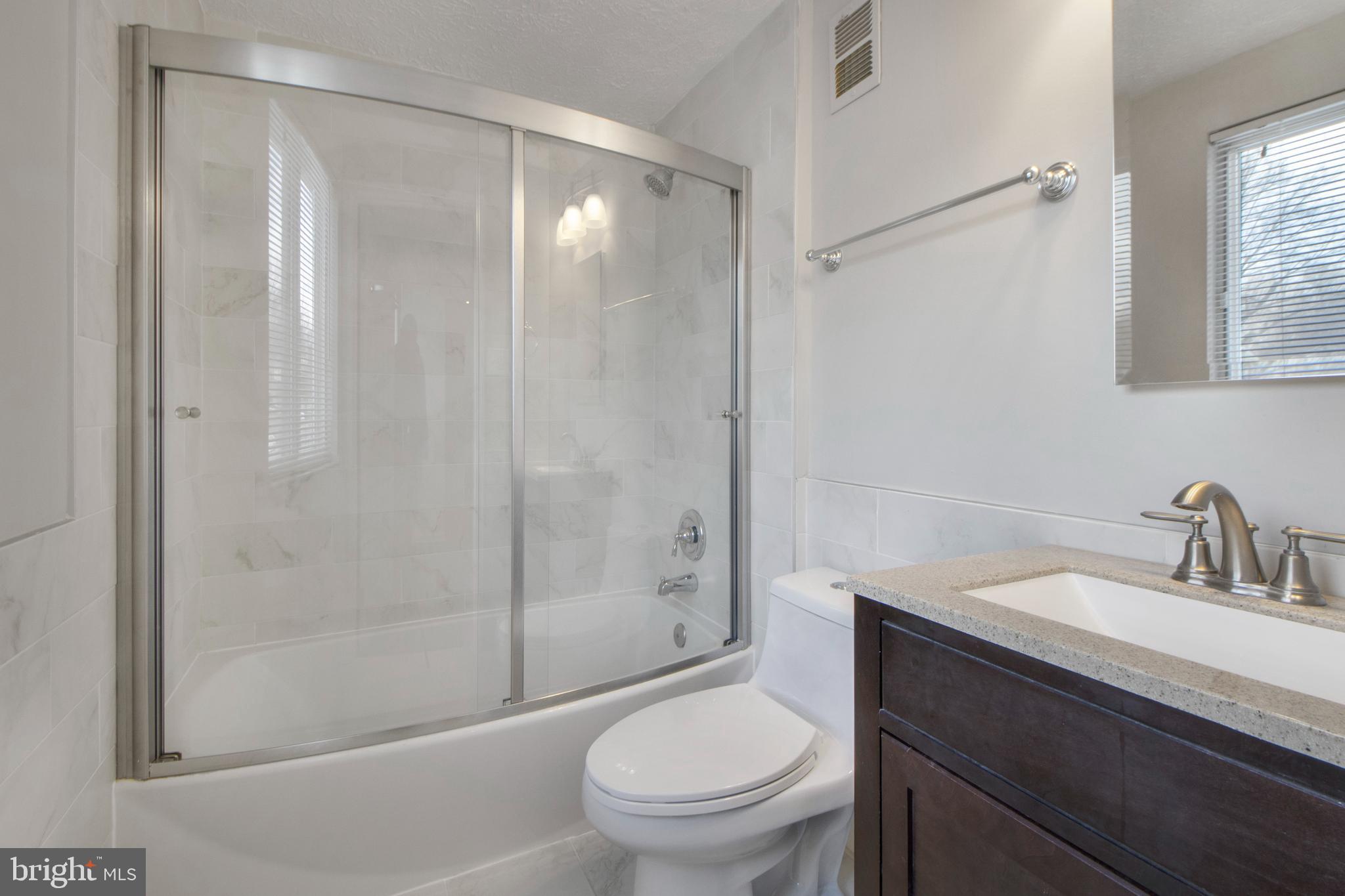 NORTH SPRINGFIELD PARK - Residential Lease